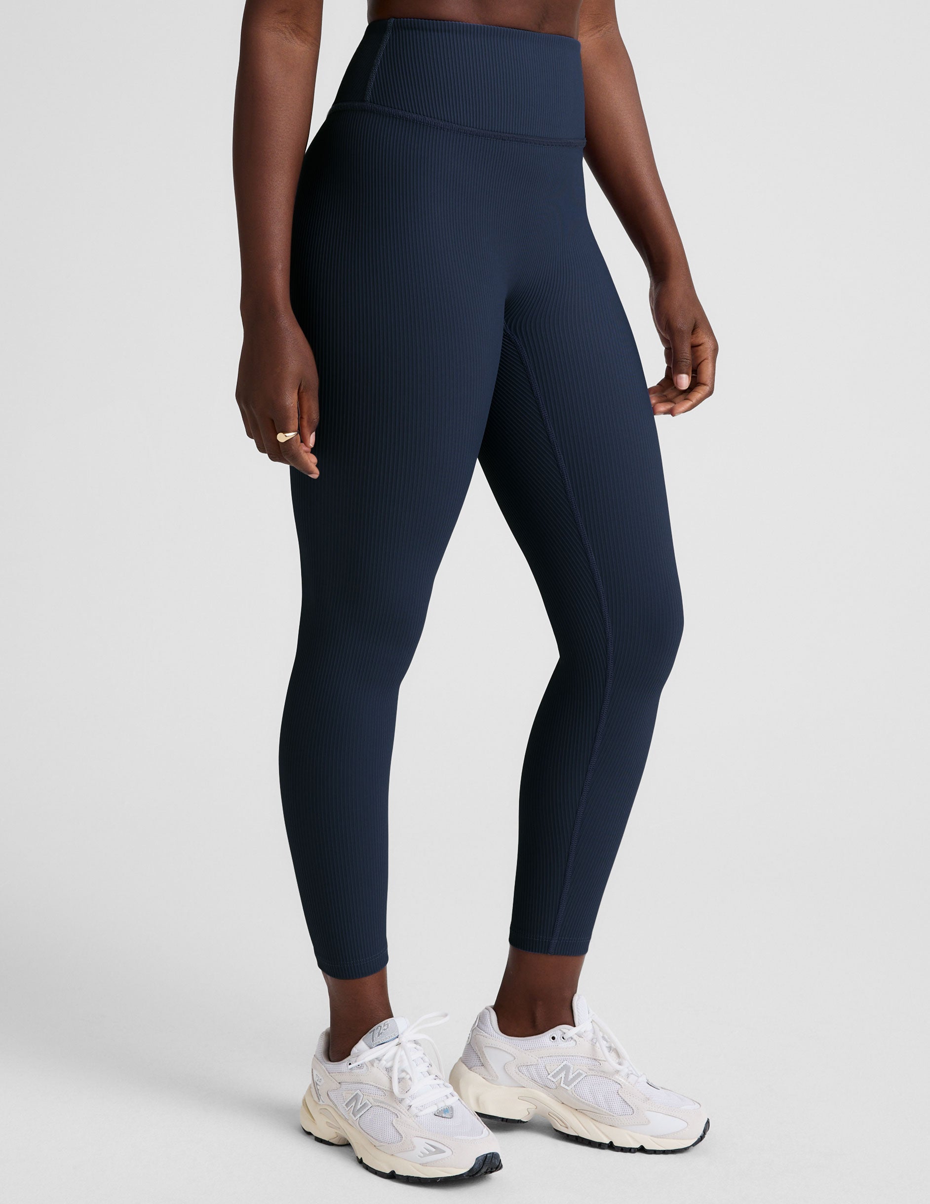 Premium Ribbed Active Leggings: High-Waisted, Seamless Midi Length for Women