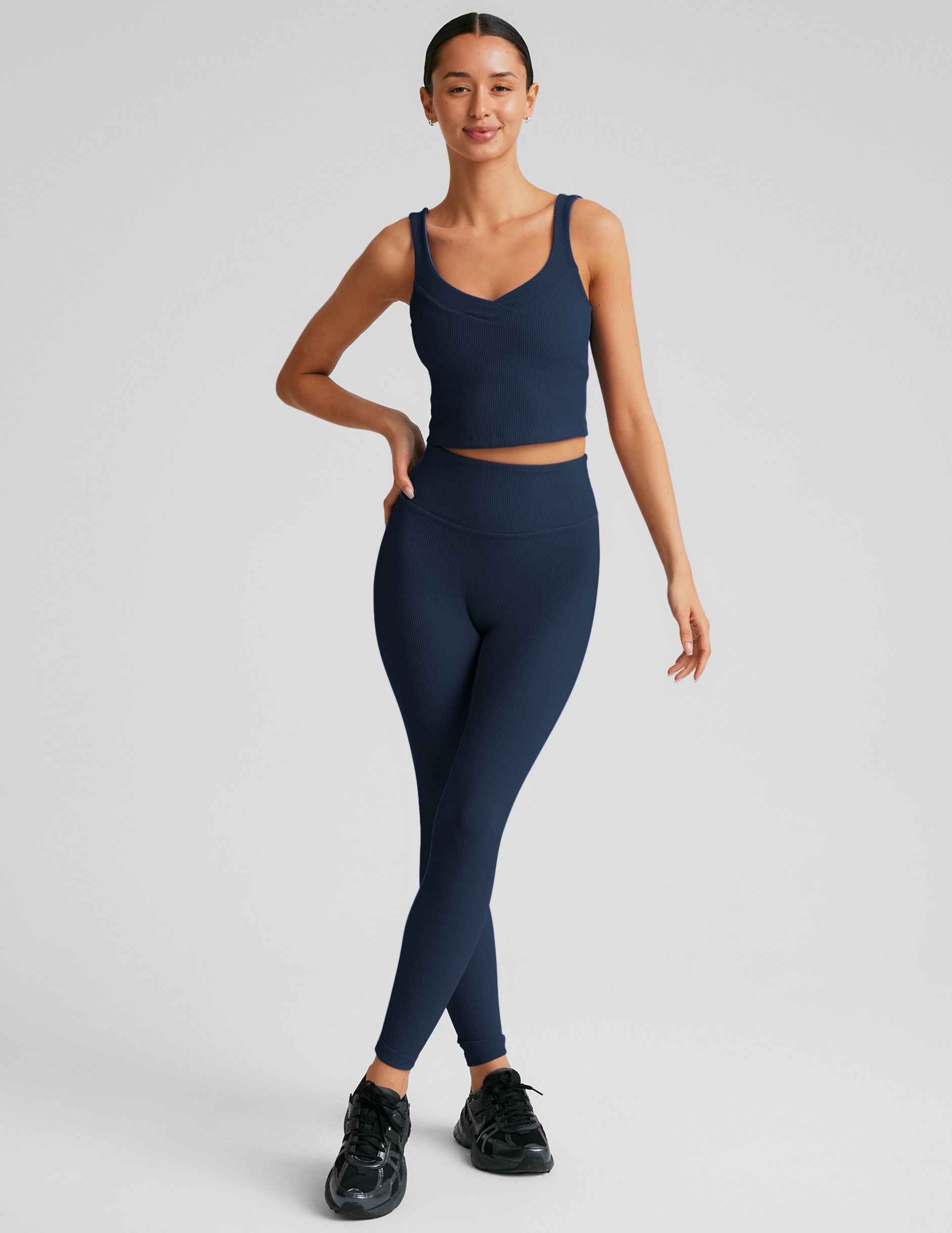 Premium Ribbed Active Leggings: High-Waisted, Seamless Midi Length for Women