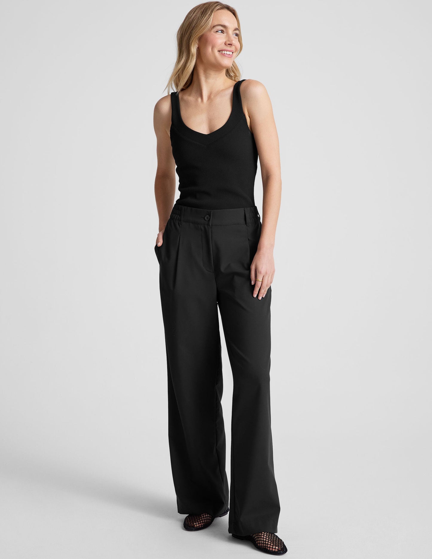 Impulse Ribbed Tank Top with Built-in Bra: Activewear & Everyday Comfort