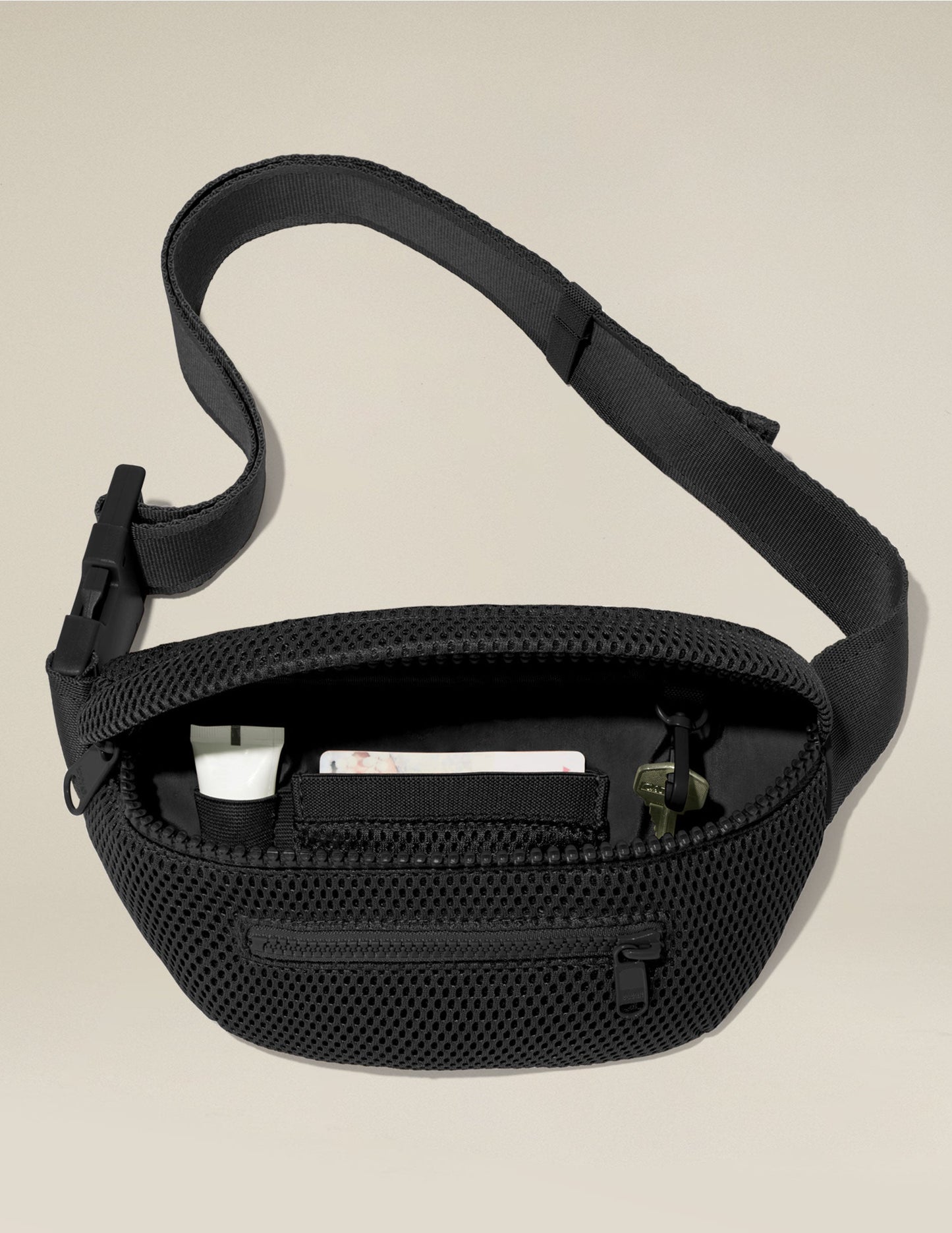 Dagne Dover Ace Water-Resistant Neoprene Fanny Pack – Hands-Free Essential Carry
