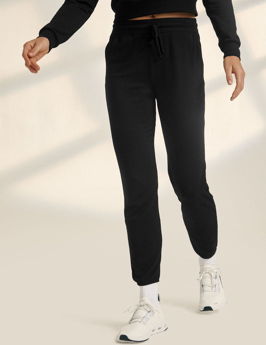 Cozy Black Knit Jogger Sweatpants: Ultra-Soft Relaxed Fit with Drawstring Waist