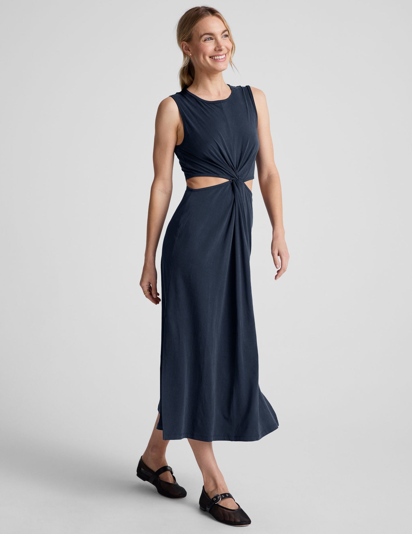 Stylish Women's Midi Tank Dress: Front Twist, Flattering Fit, Side Slits