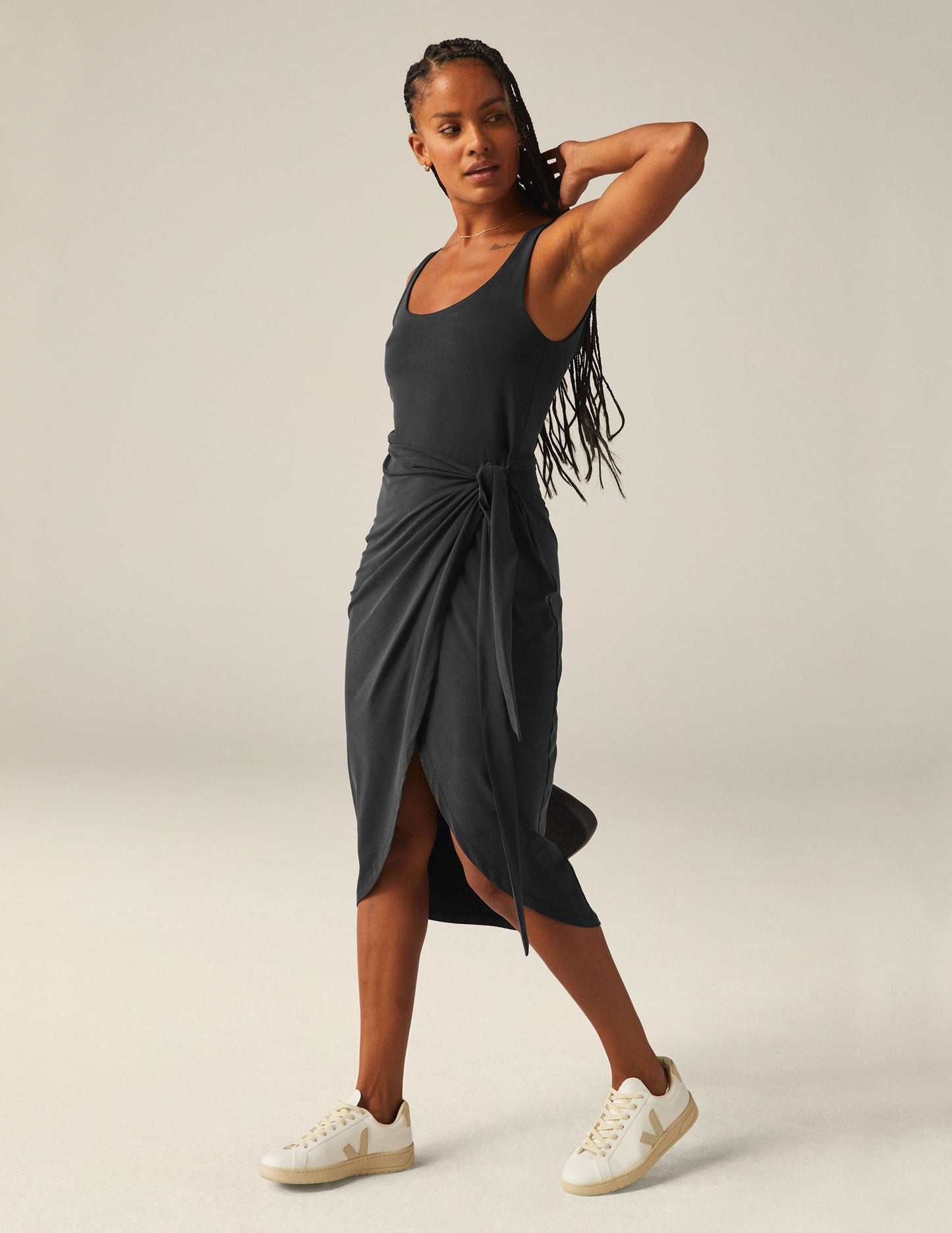 Chic Black Wrap Midi Dress with Scoop Neck and Adjustable Tie
