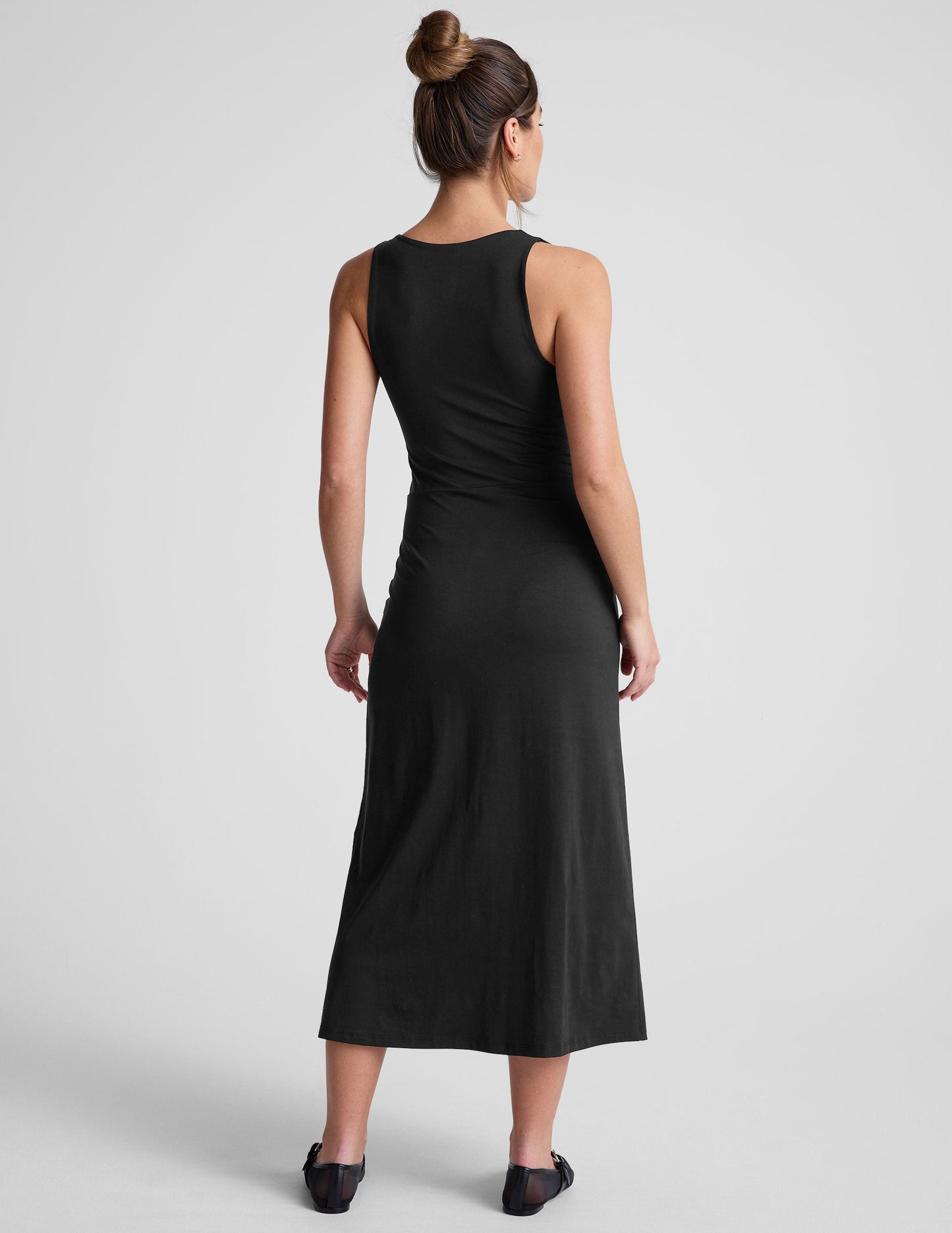 Chic Black Getaway Midi Dress: Square Neck, Side Slit, Ultra-Comfortable