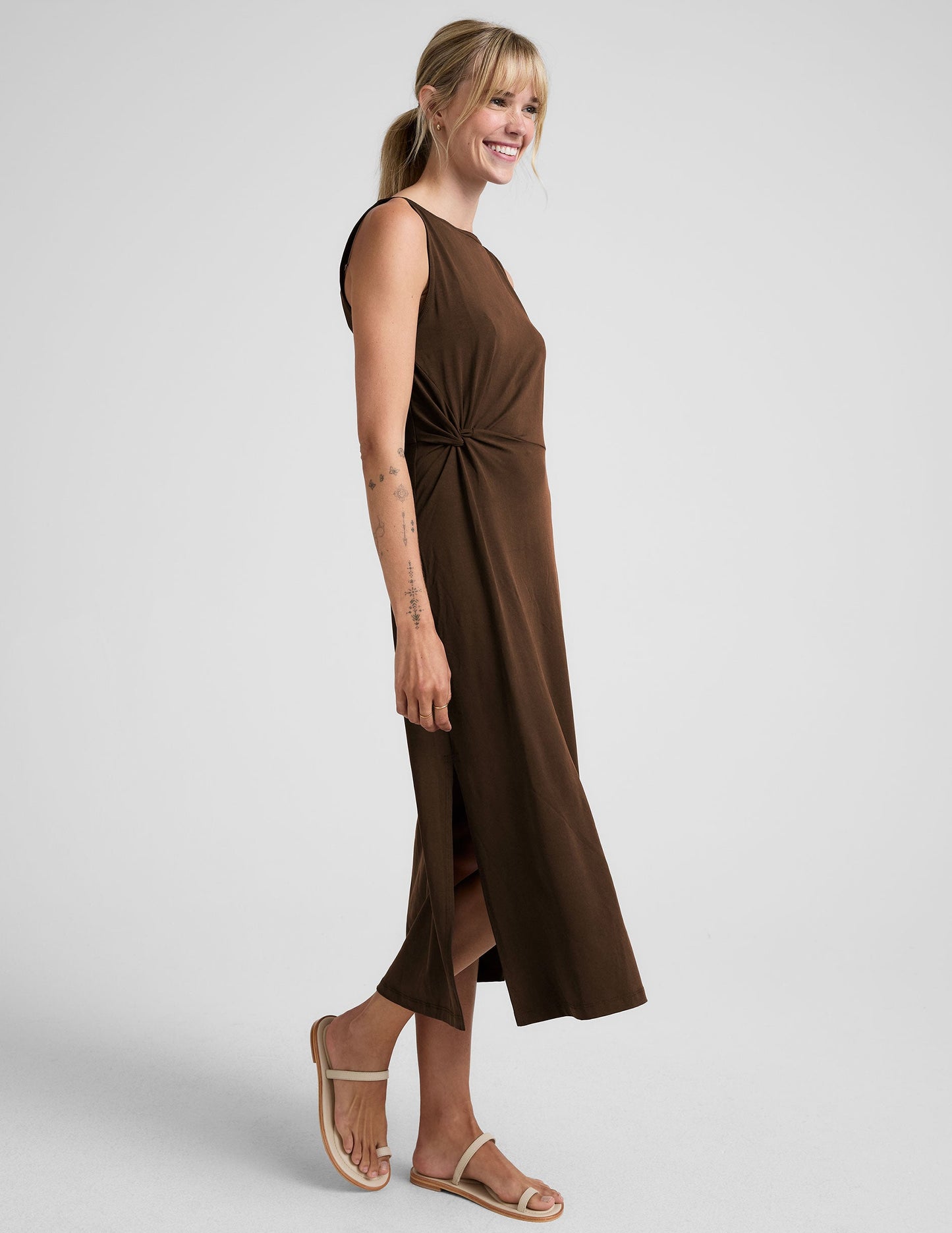 Elegant Women's Midi Dress with Bateau Neck and Side Twist Detail