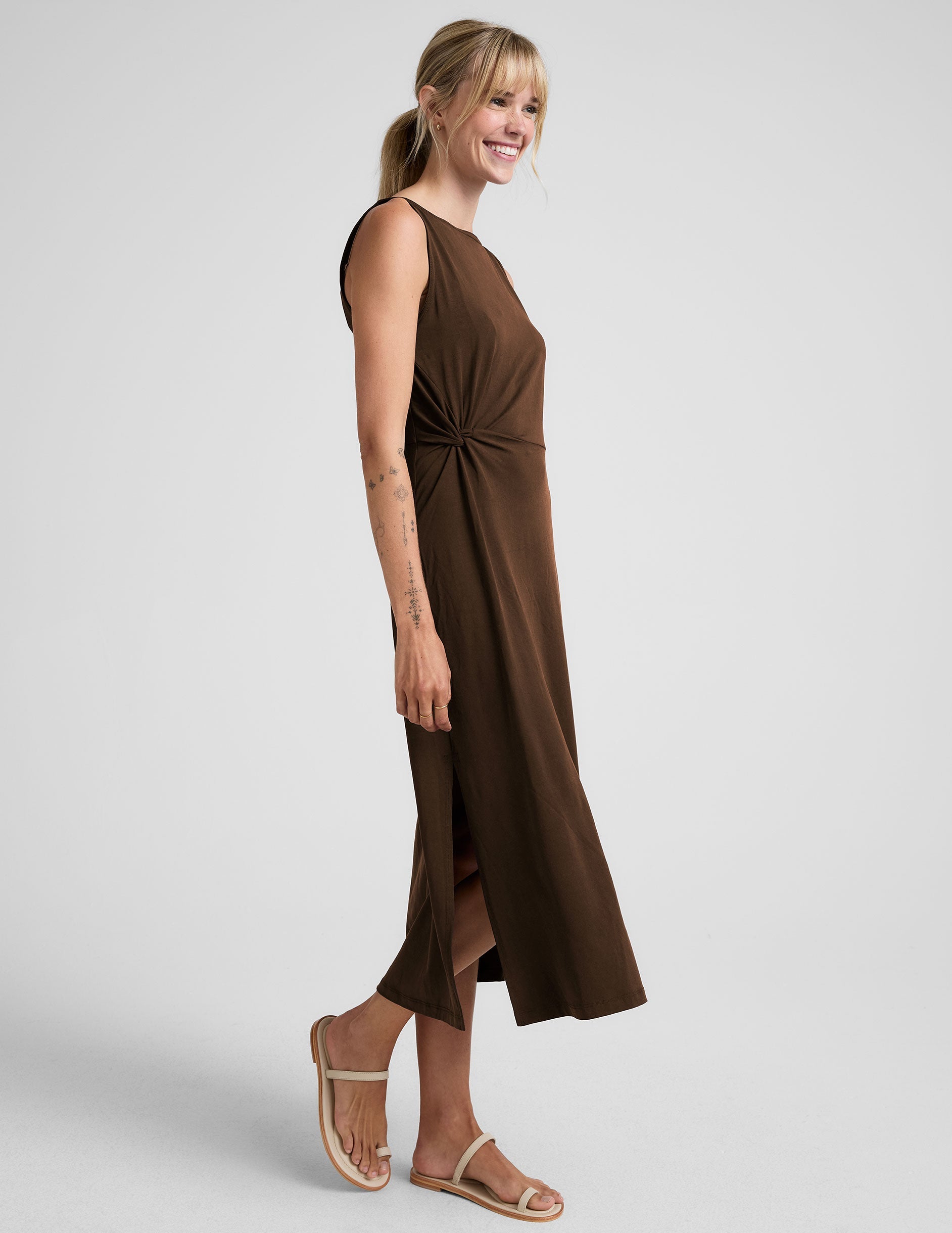 Elegant Women's Midi Dress with Bateau Neck and Side Twist Detail