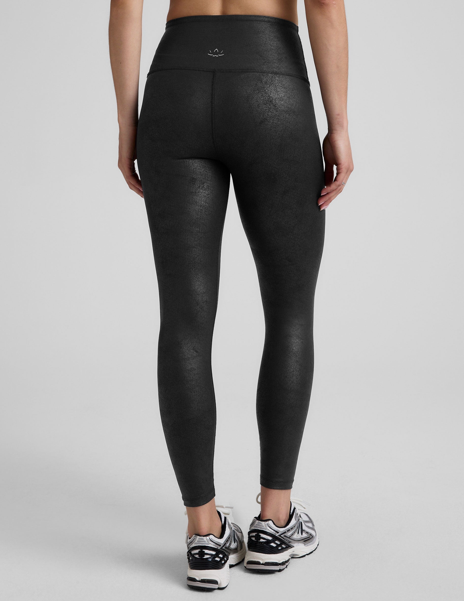 Sleek Faux Leather High-Waisted Midi Leggings: Comfortable, Stylish, and Versatile for Women