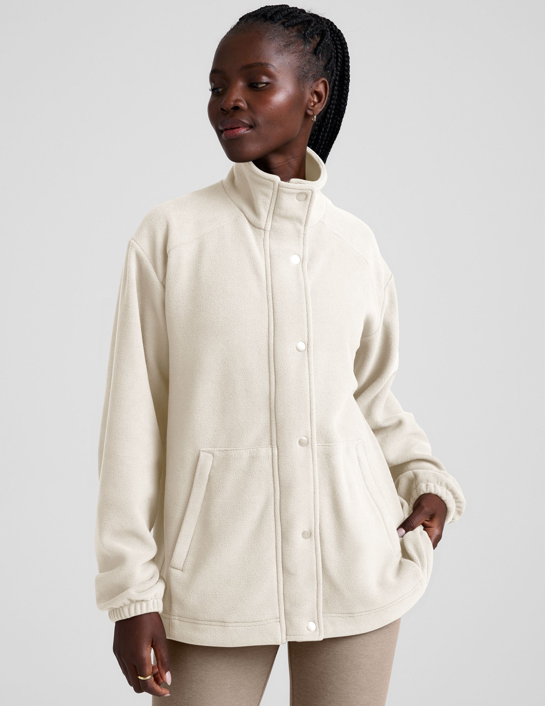 Cozy Fleece Explorer Jacket: Full Zip, Snap Closure & Handy Pockets