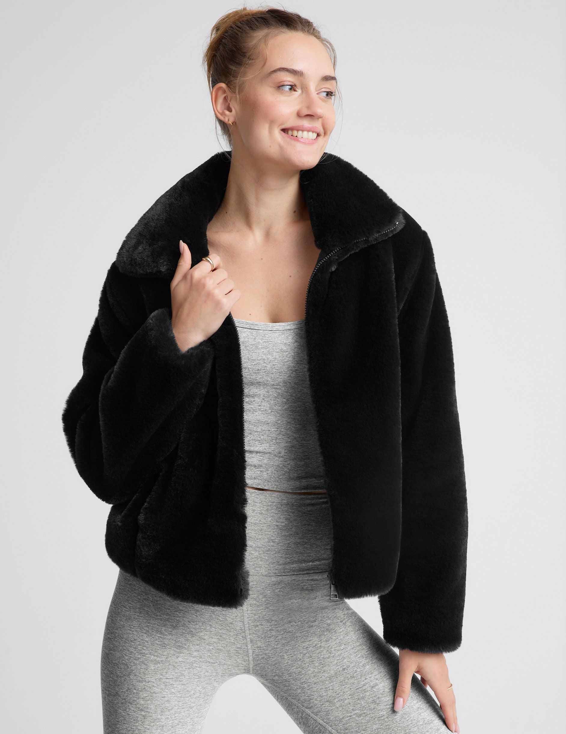 Luxurious Black Faux Fur Zip-Up Jacket: Cozy Collared Outerwear for Women