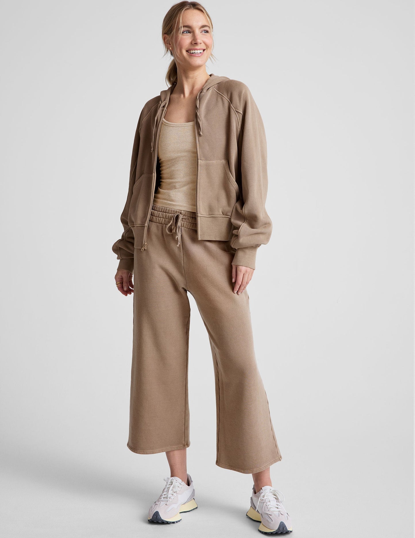 Women's California-Inspired Soft Terry Wide Leg Cropped Lounge Pants with Pockets