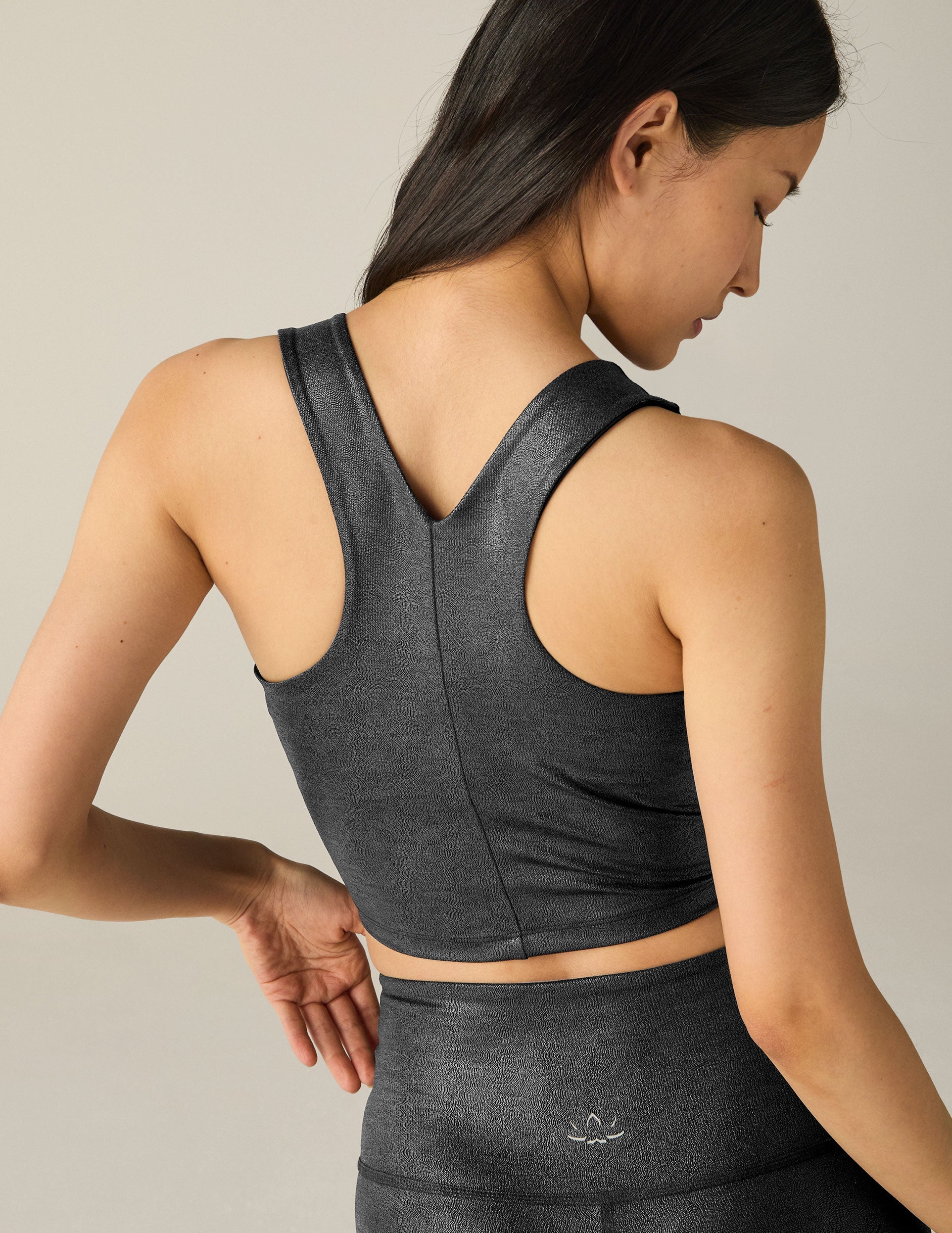 Beyond Yoga Heather Rib Black Shine Cropped Tank with Built-in Bra