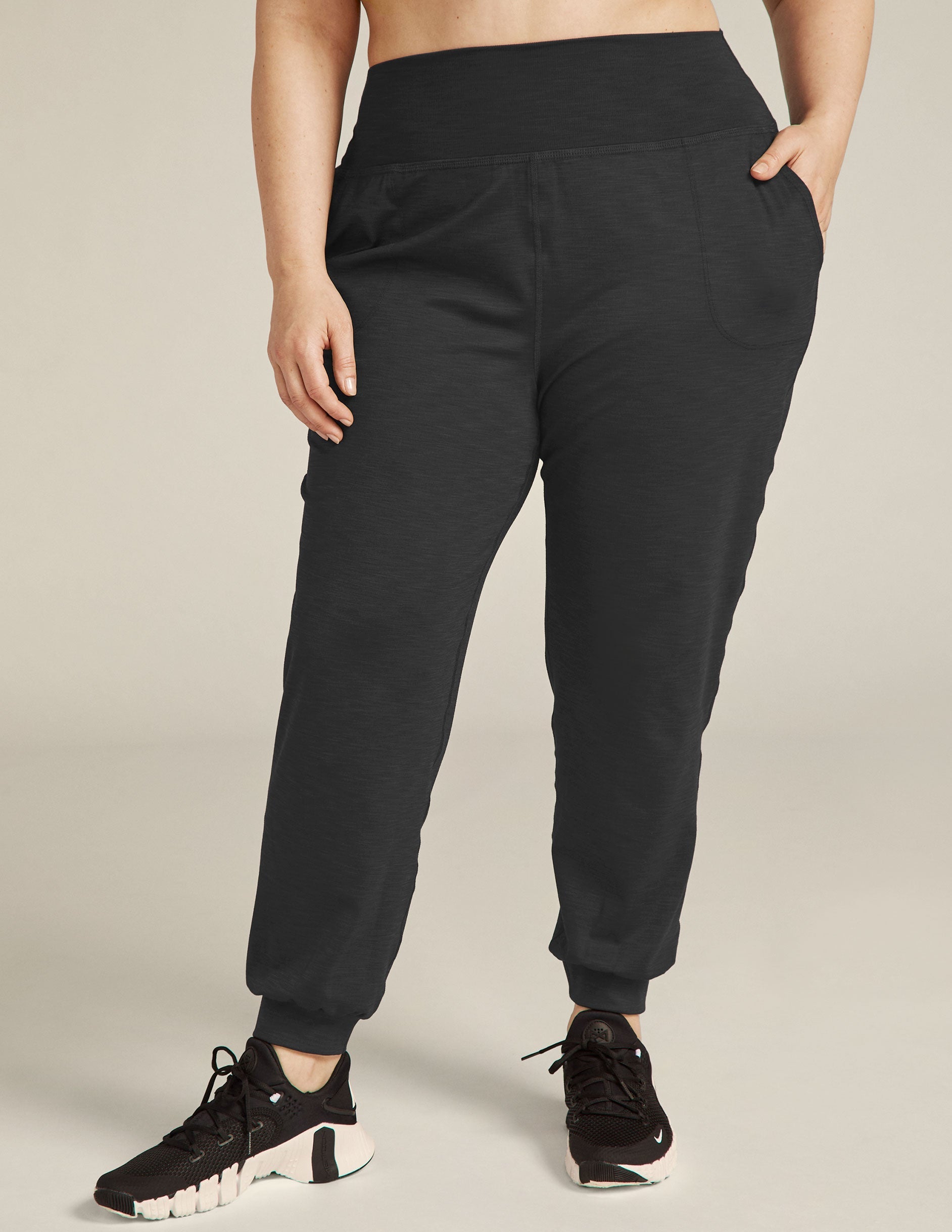 Comfy Heather Rib Midi Jogger Pants with Pockets - Slim Fit