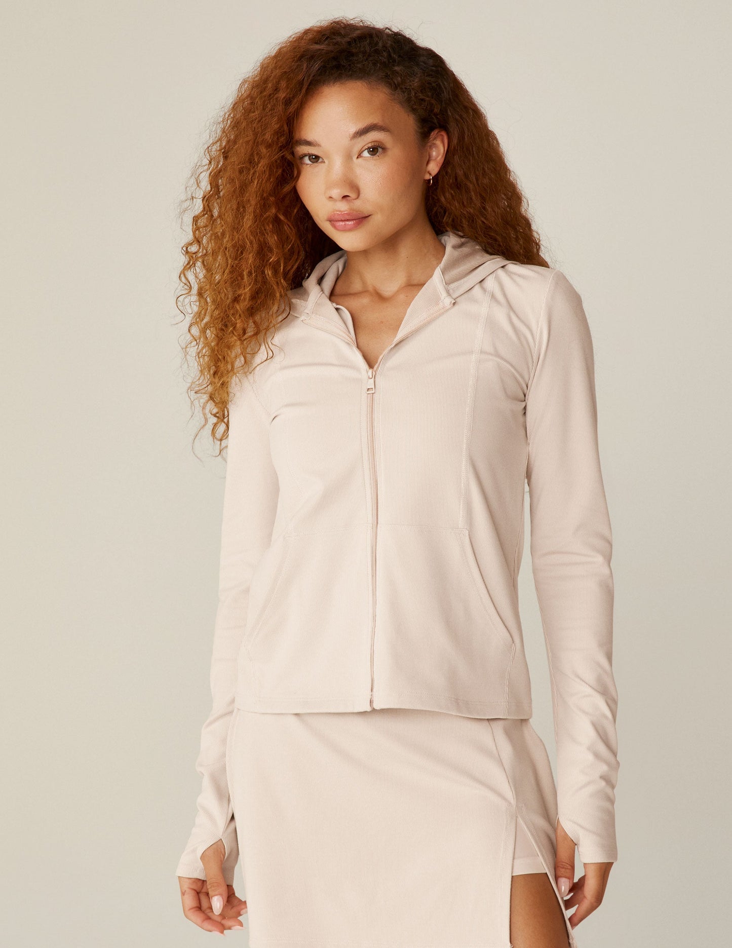 Cozy Heather Ribbed Zip-Up Hoodie: Thumbholes, Pockets, Slim Fit Comfort