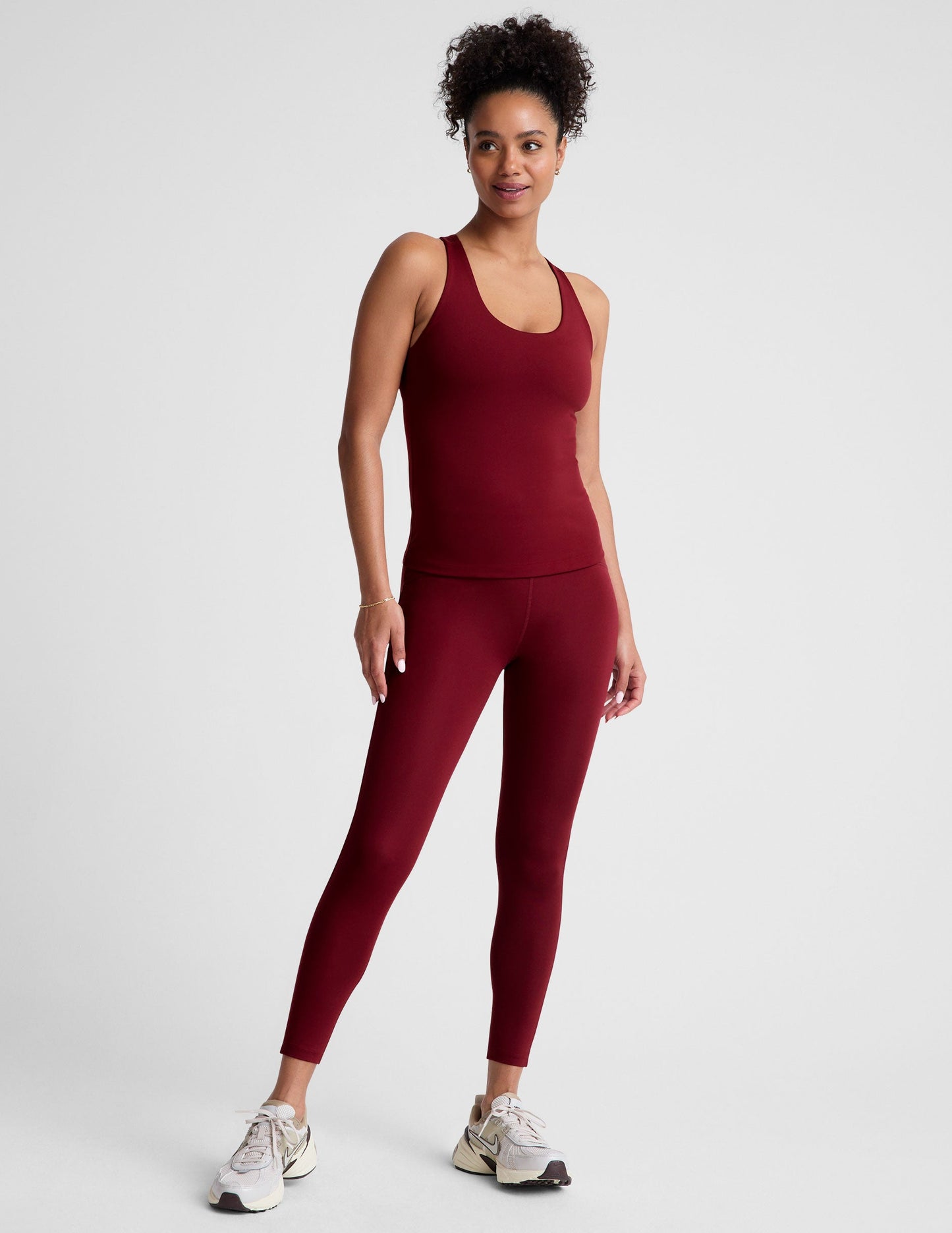 Women's POWERBEYOND™ Strength Tank Top with Built-in Bra Support