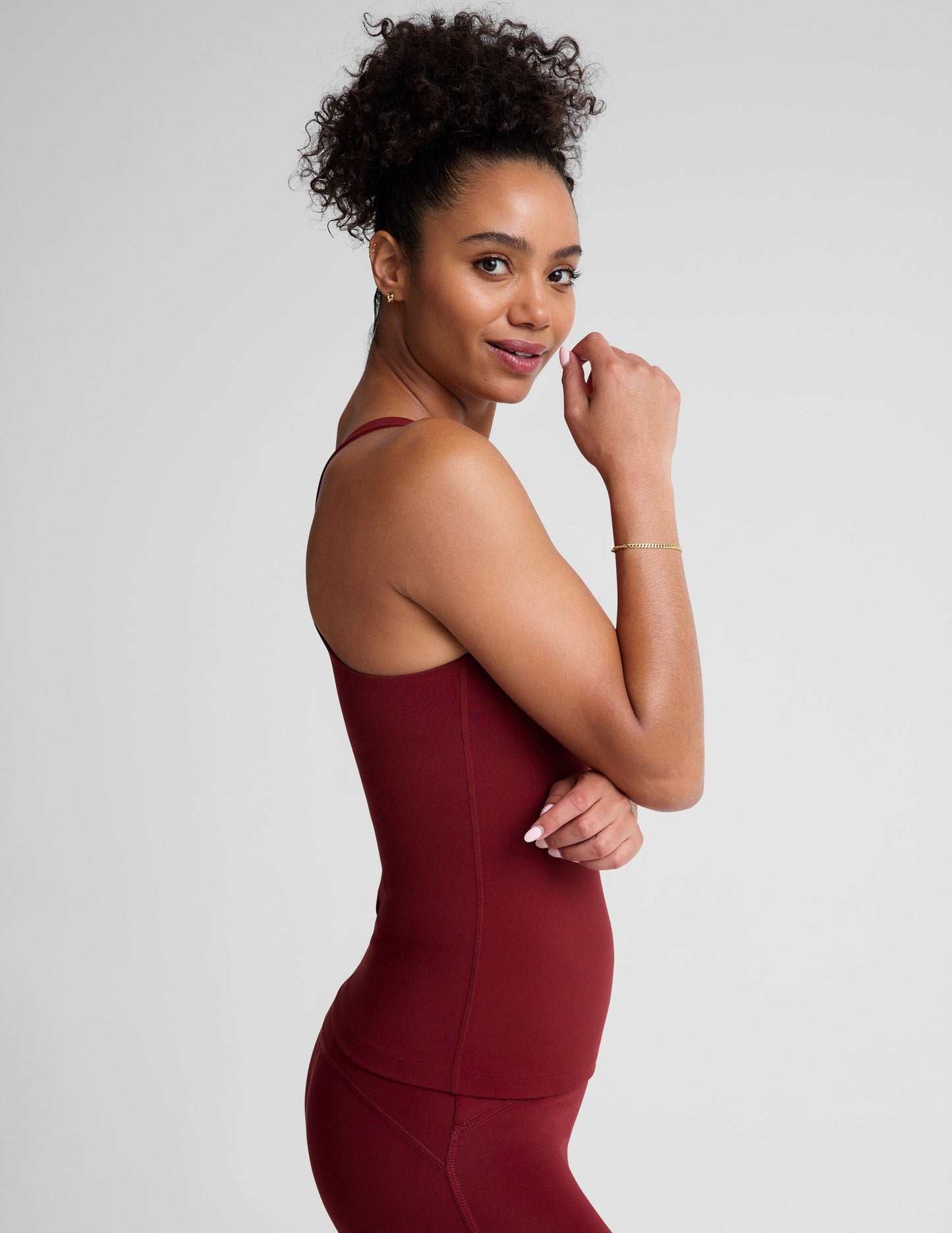 Women's POWERBEYOND™ Strength Tank Top with Built-in Bra Support