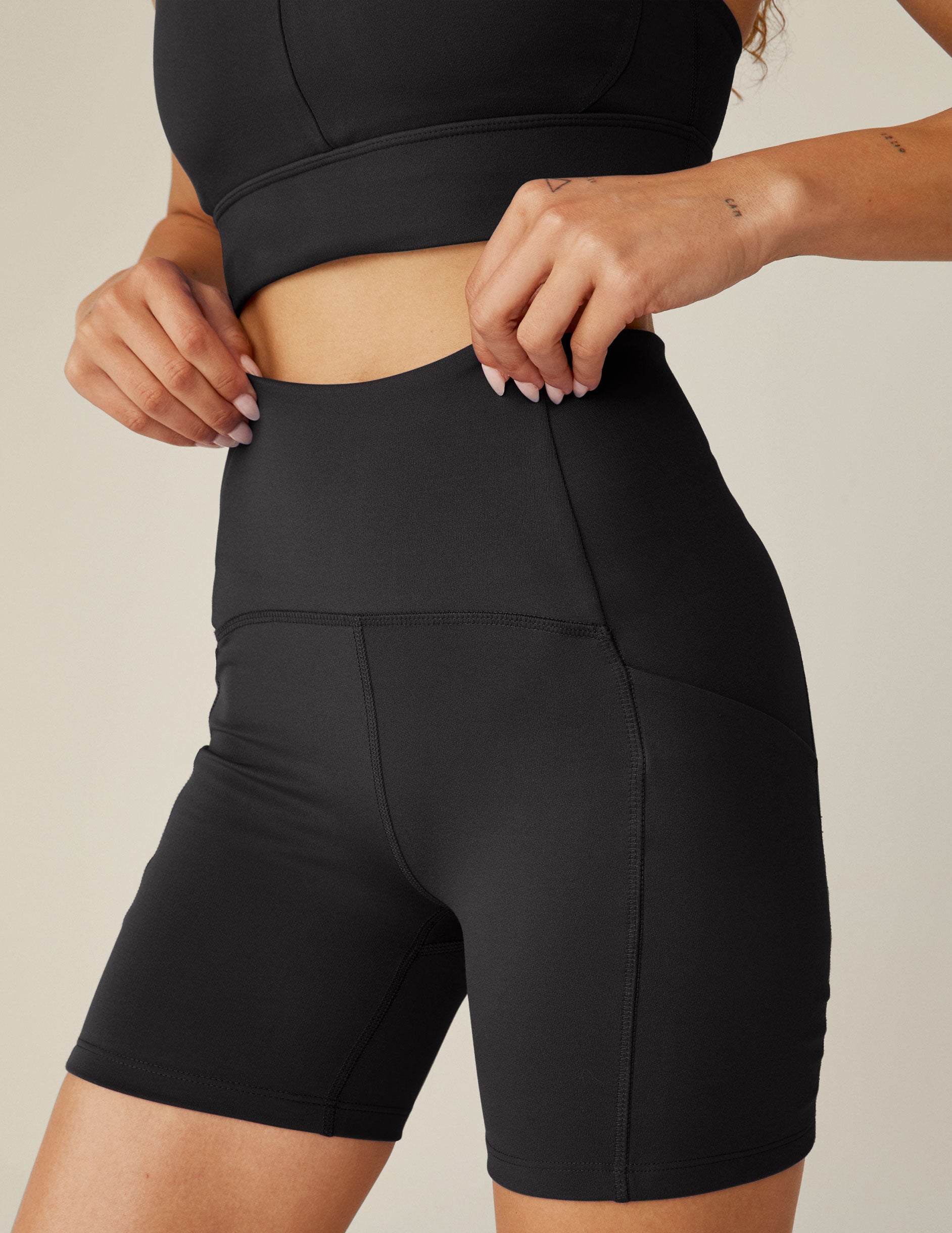 POWERBEYOND Strive Compression Pocket Biker Shorts for Women, High-Waist Activewear