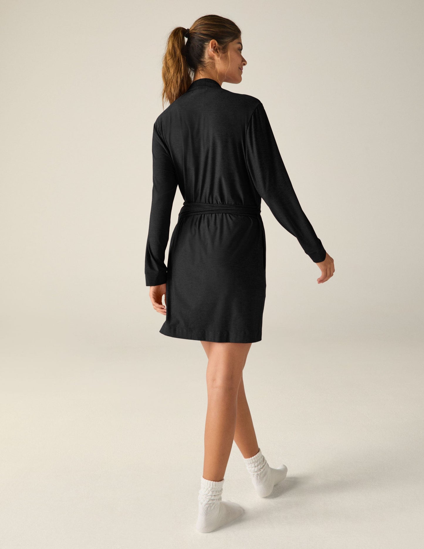 Featherweight Soft Pocket Robe for Cozy Slow Mornings Loungewear Black