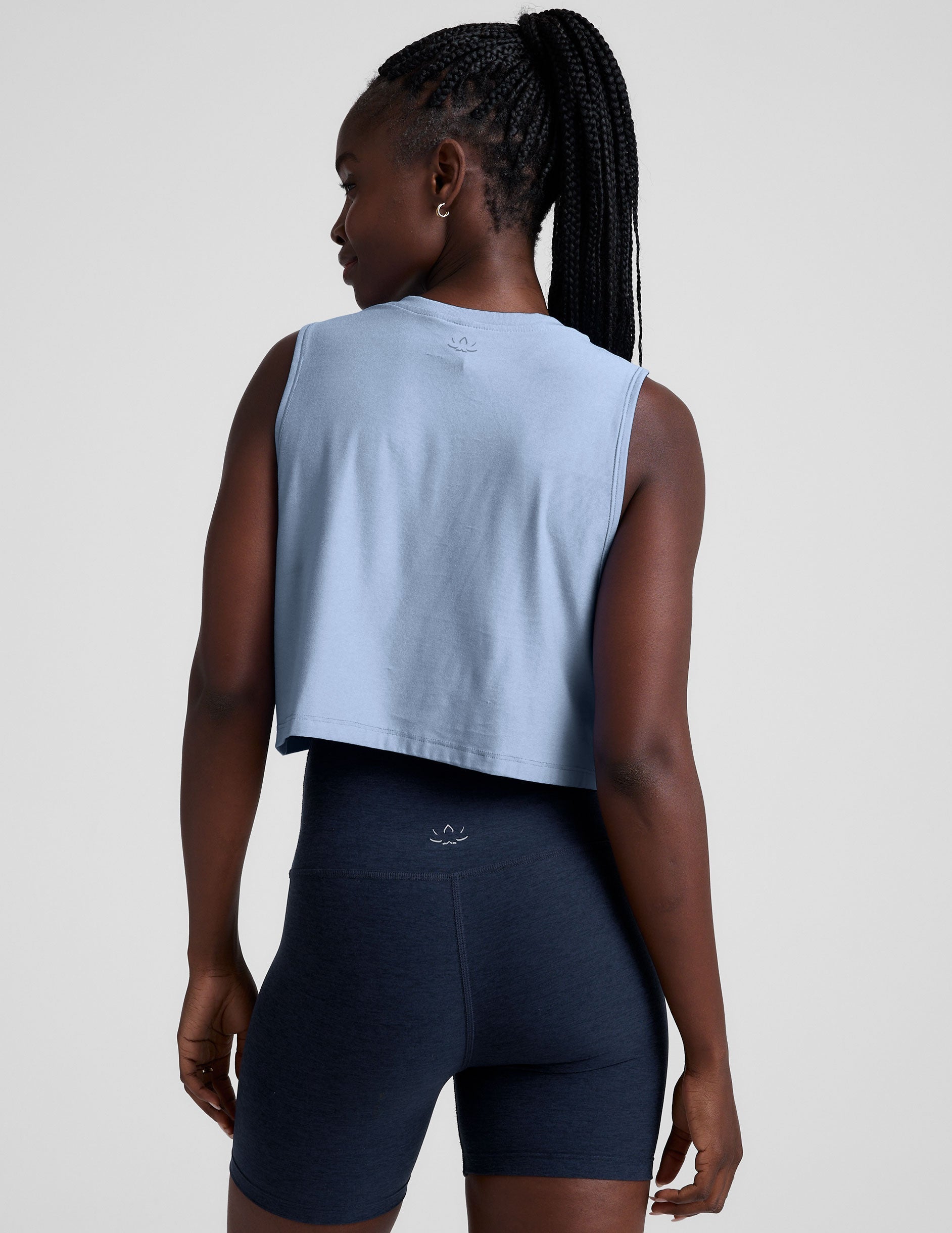 Featherweight Minimal Cropped Tank Top: Moisture-Wicking, Relaxed Fit, Blue Zen
