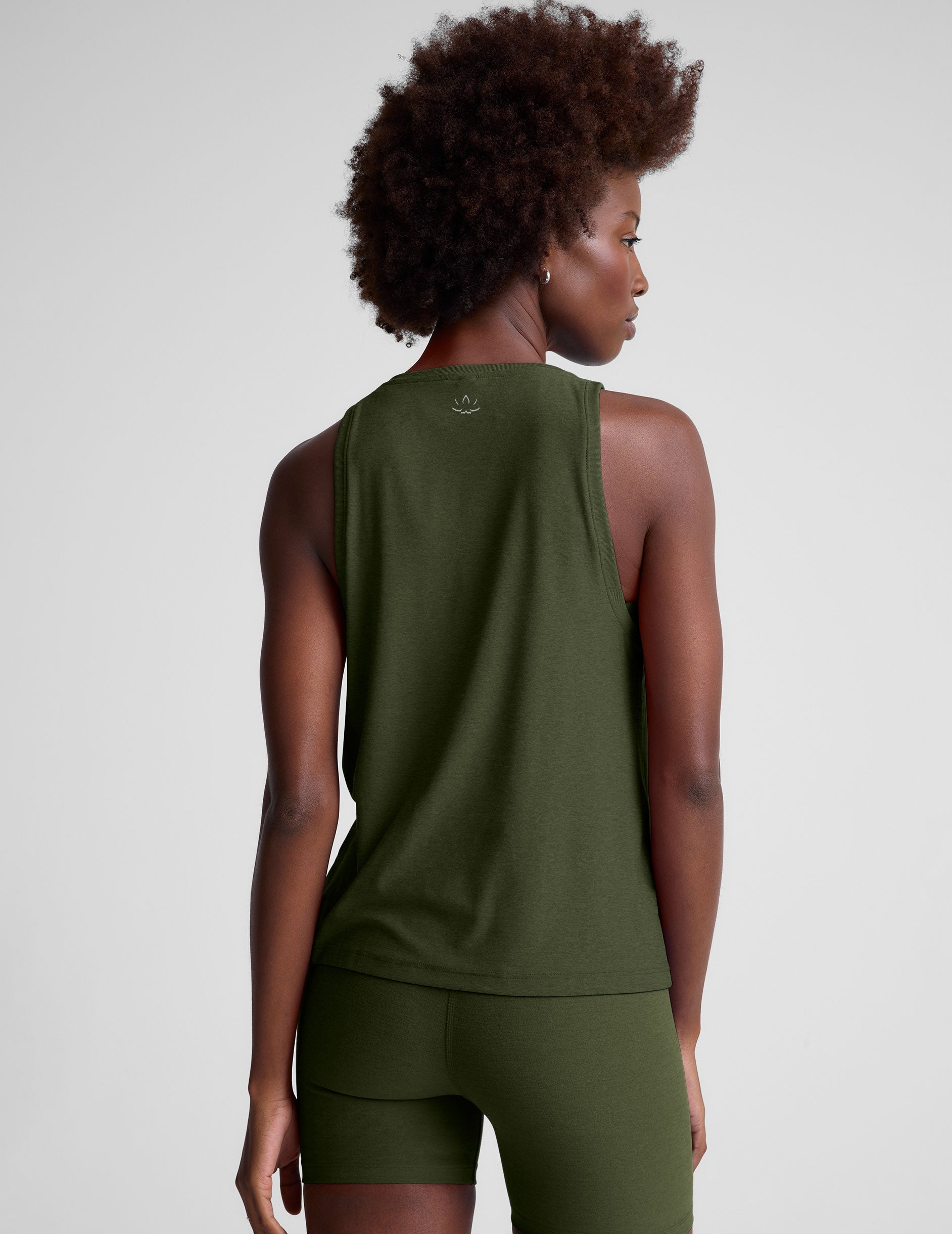 Beyond Yoga Featherweight Rebalance Tank Top: Relaxed Fit, Ultra-Lightweight Comfort