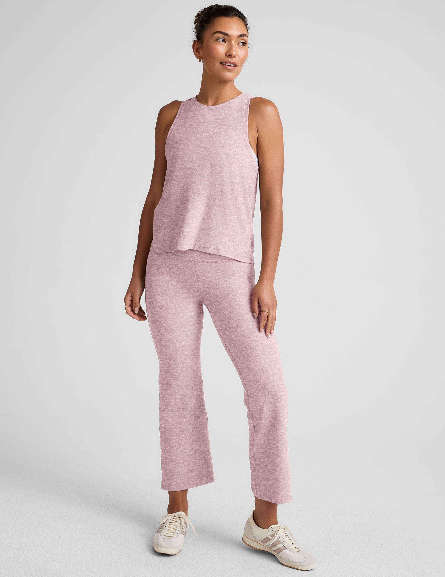 Ultra-Soft Featherweight Rebalance Tank: Lightweight, Relaxed Active Top for Women