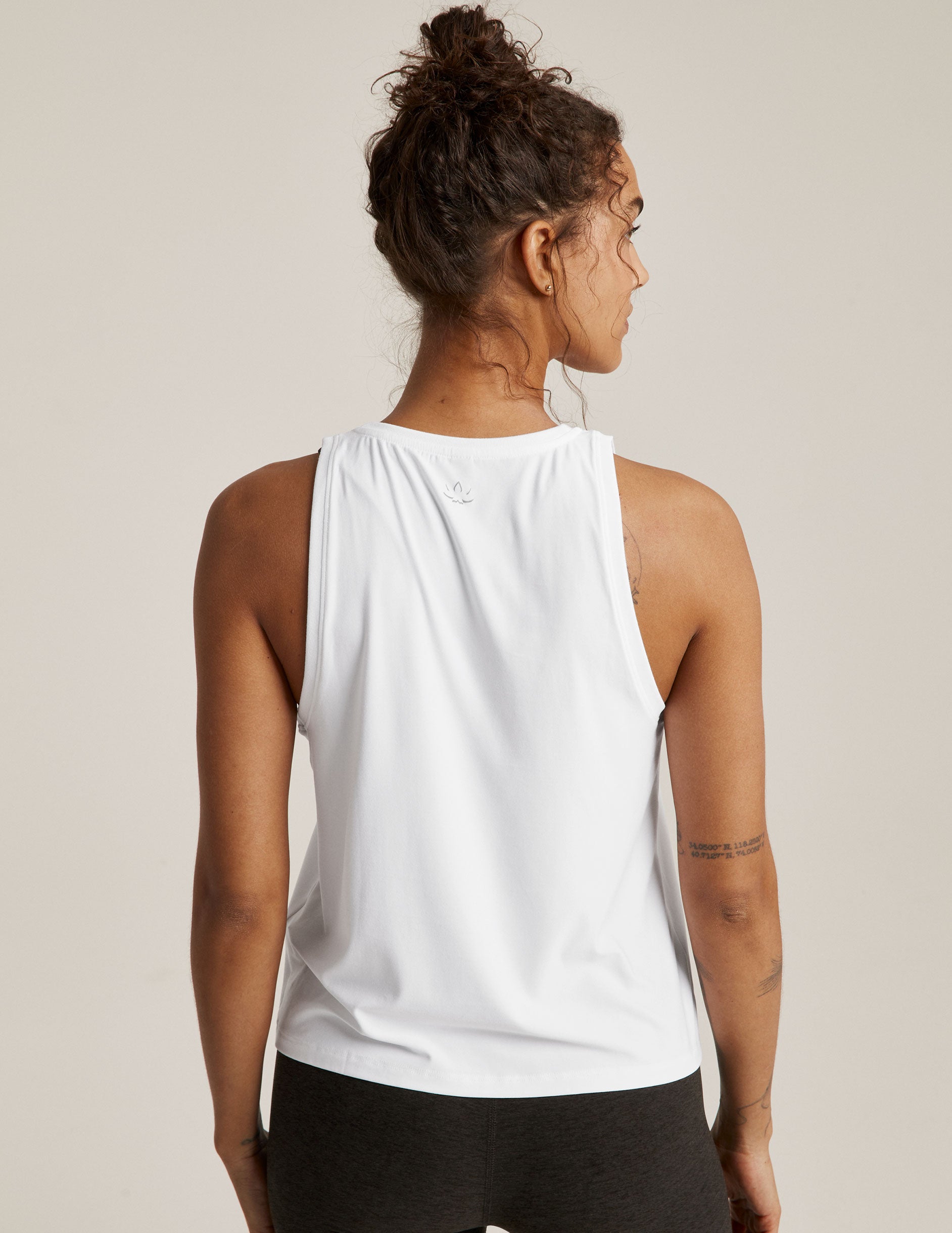Beyond Yoga Featherweight Rebalance Women's Tank Top: Lightweight, Relaxed Fit