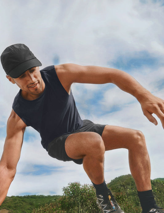 Featherweight Freeflo Men's Athletic Muscle Tank - Sweat-Wicking, Ribbed Crew Neck