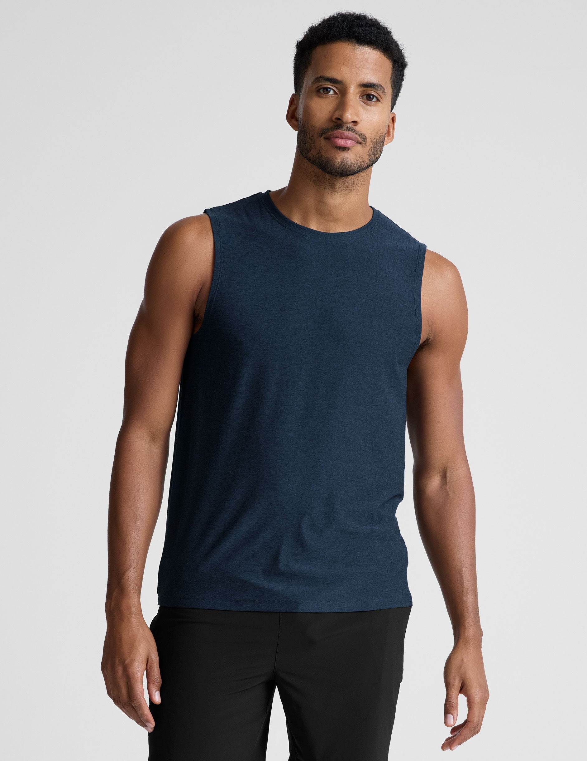 Featherweight Freeflo Men's Athletic Muscle Tank - Sweat-Wicking, Ribbed Crew Neck
