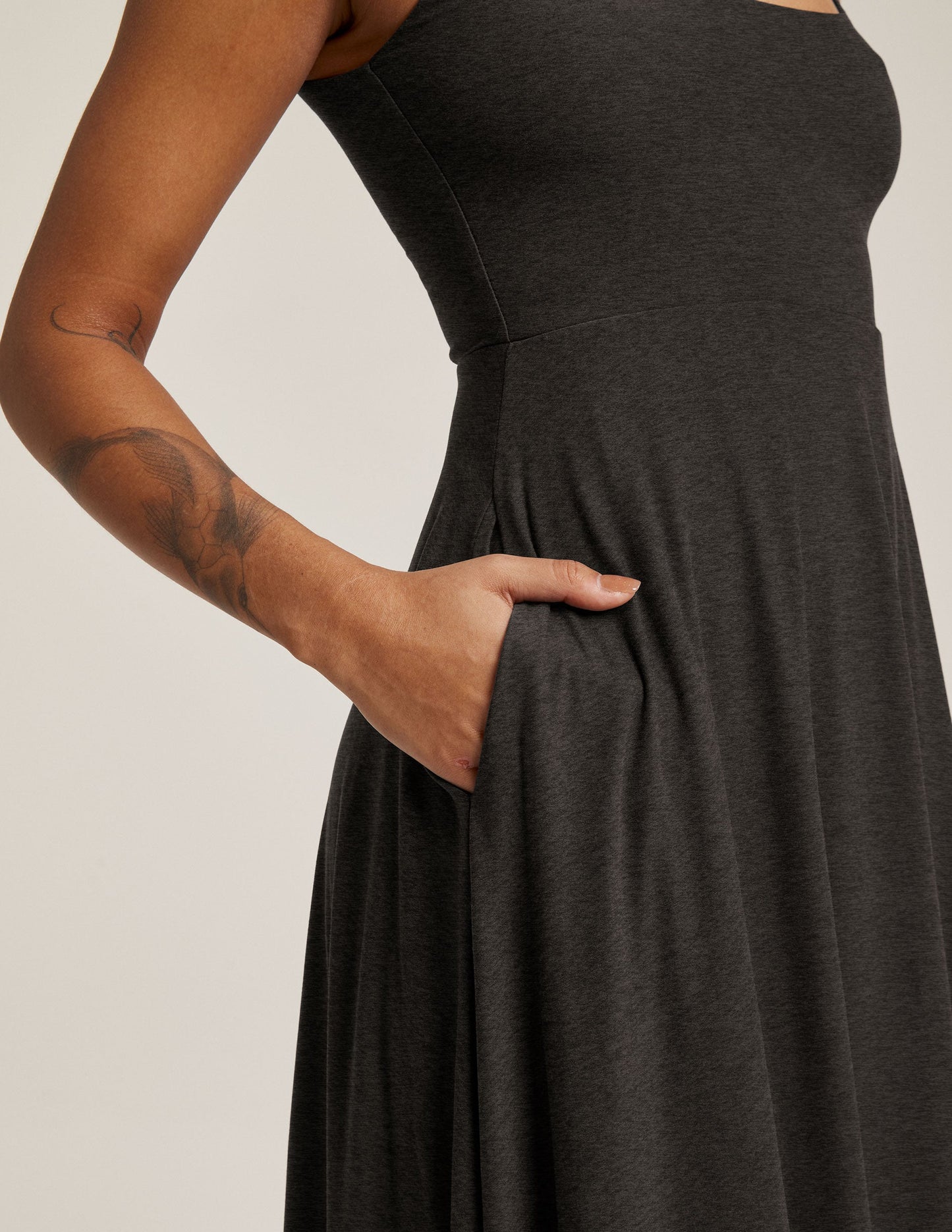 Effortlessly Chic Featherweight Spacedye Midi Dress with Square Neckline & Pockets