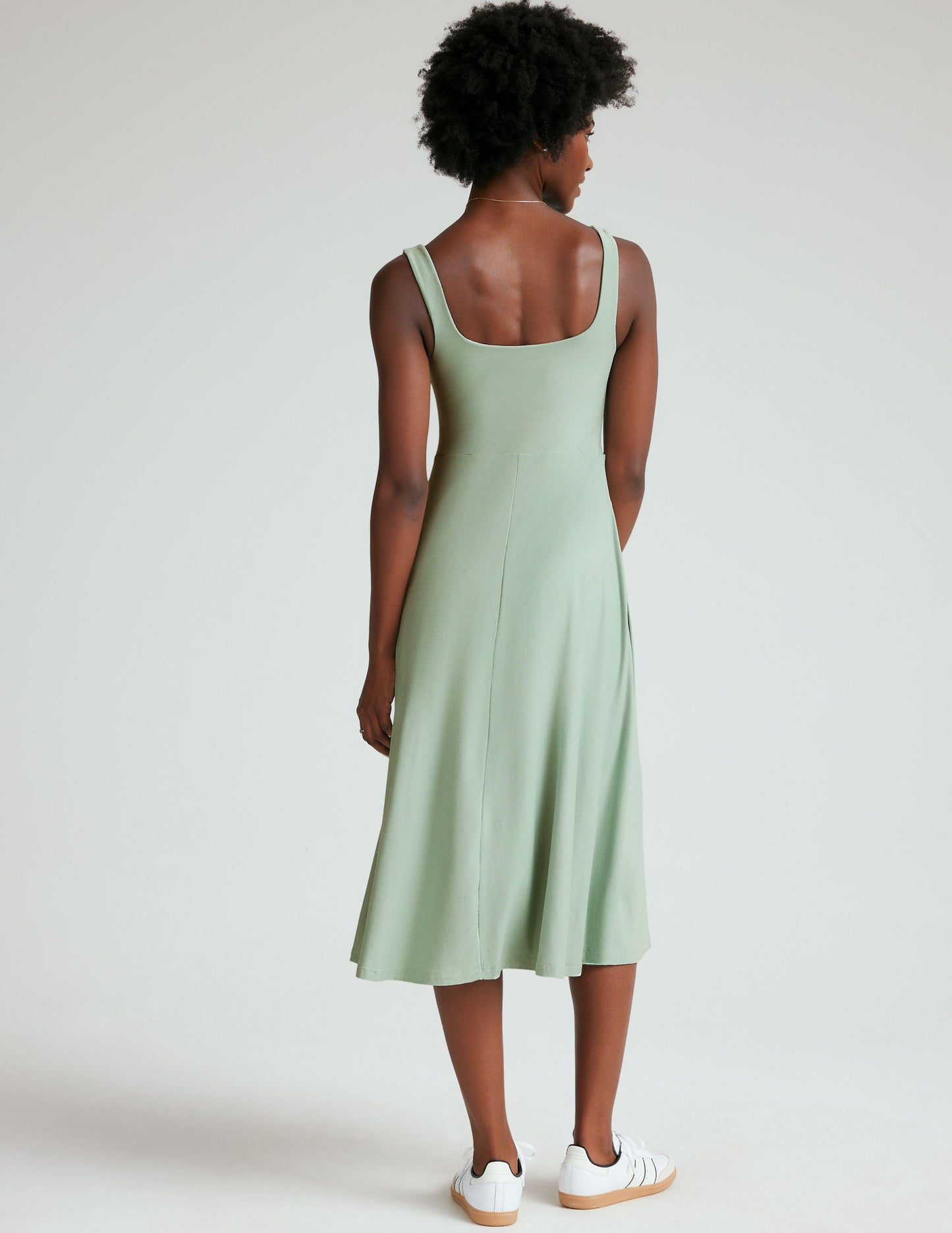 Featherweight Soft Midi Dress: Square Neck, Pockets, Effortless Everyday Style