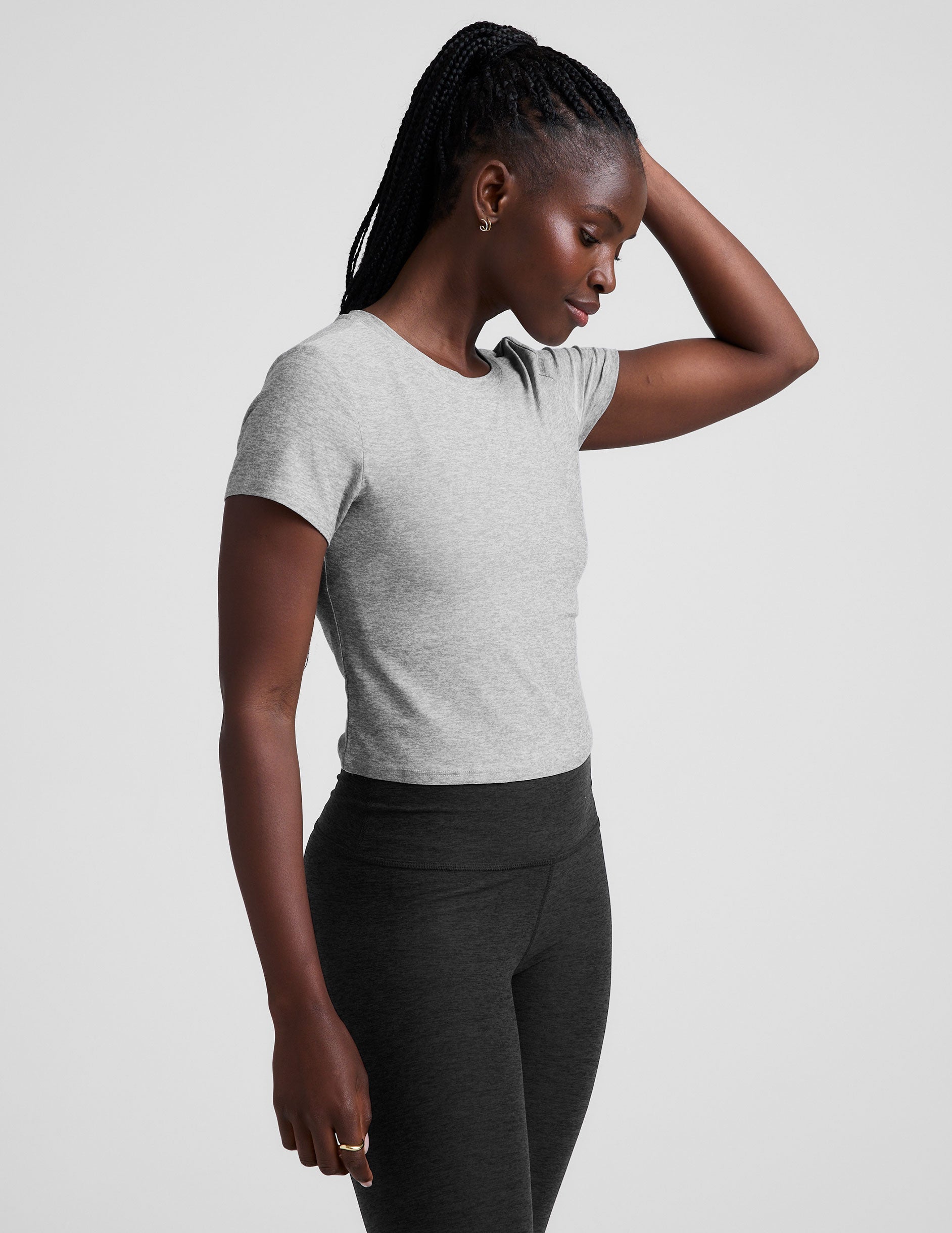 Beyond Yoga Featherweight Cropped Tee: Ultra-Soft, 90s-Inspired Comfort Top