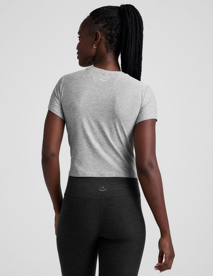 Beyond Yoga Featherweight Cropped Tee: Ultra-Soft, 90s-Inspired Comfort Top