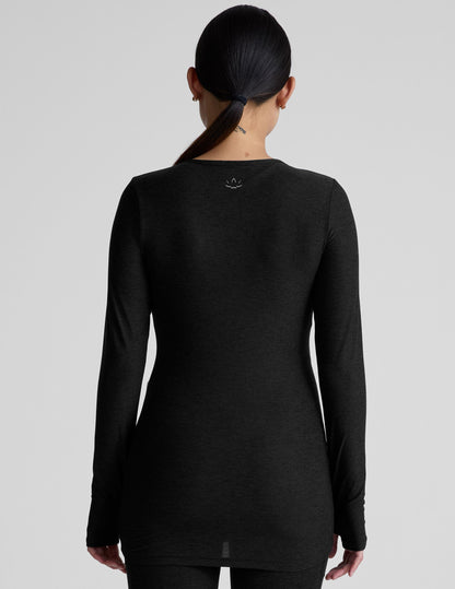 Featherweight Soft Maternity Crew Pullover Long Sleeve Top for Everyday & Yoga