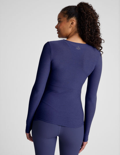 Ultra-Soft Featherweight Spacedye Classic Crew Pullover Long Sleeve Top