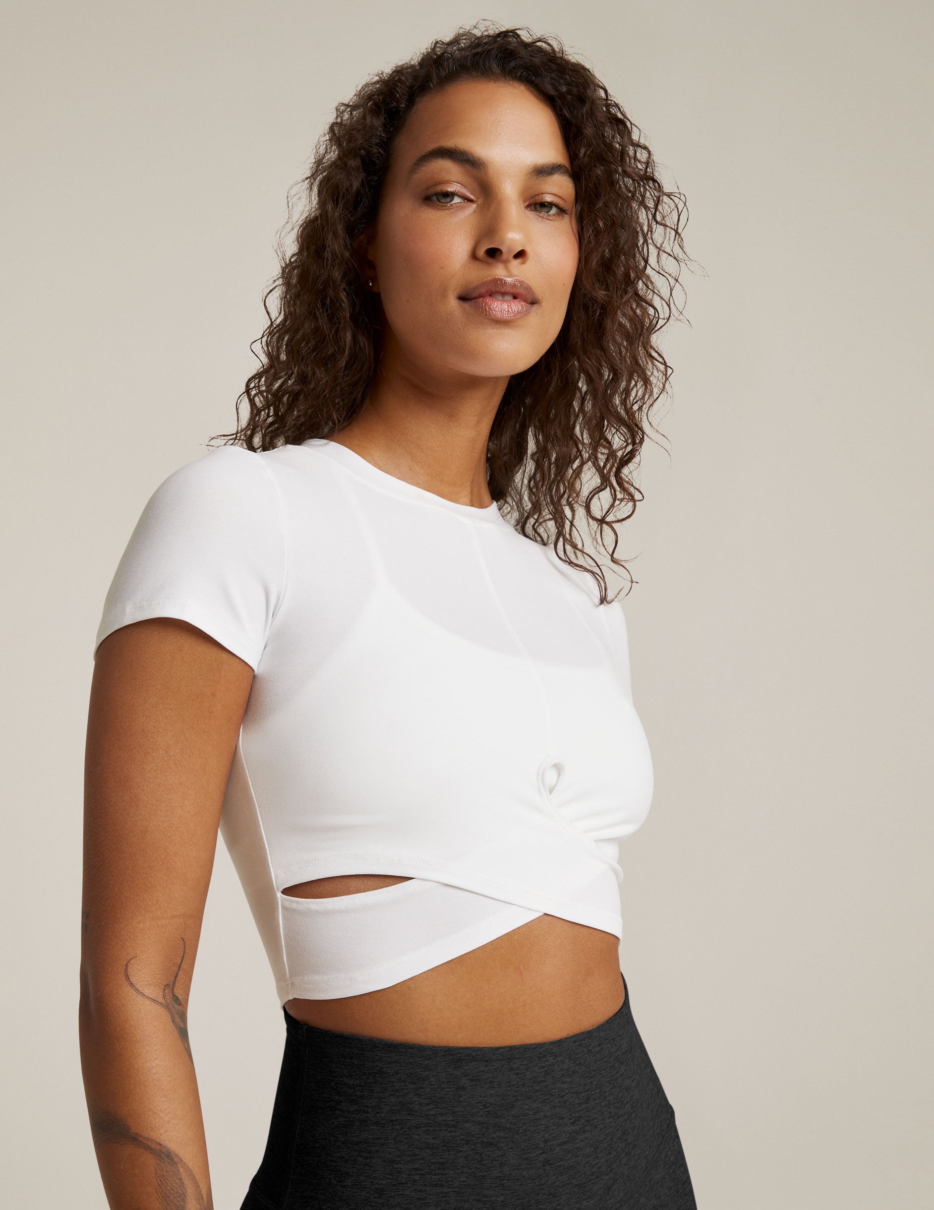 Featherweight Spacedye Cropped Tee: Ultra-Soft, Criss-Cross, Versatile Activewear Top