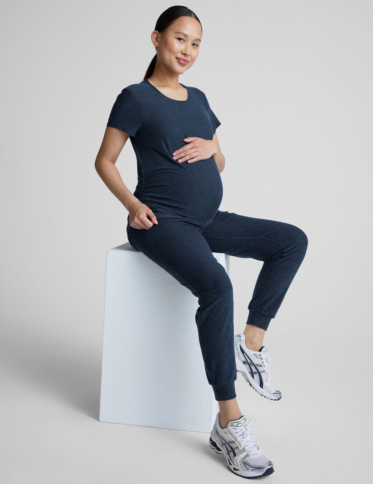 Soft Featherweight Spacedye Maternity Tee: Comfortable Short Sleeve Pregnancy Top
