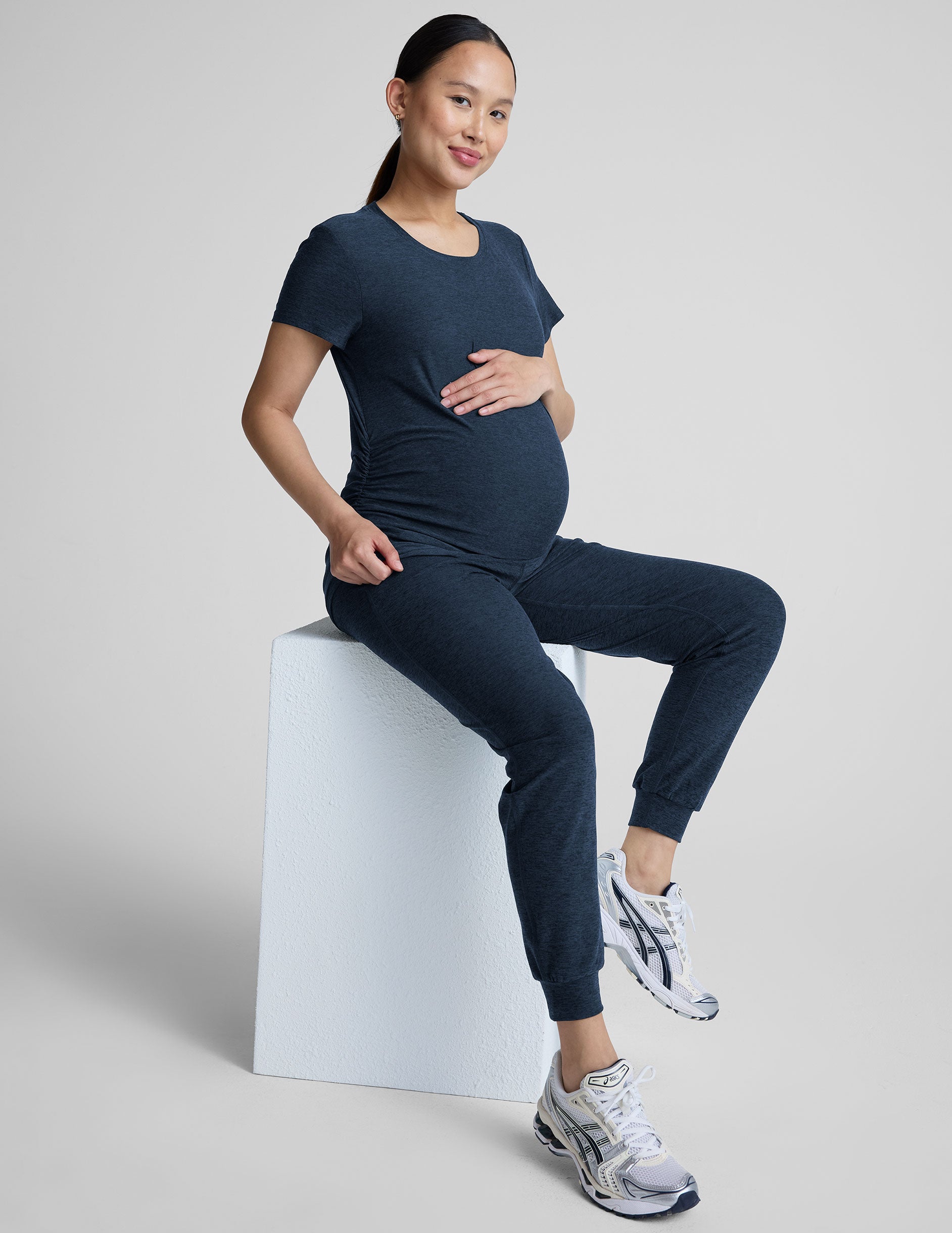 Soft Featherweight Spacedye Maternity Tee: Comfortable Short Sleeve Pregnancy Top