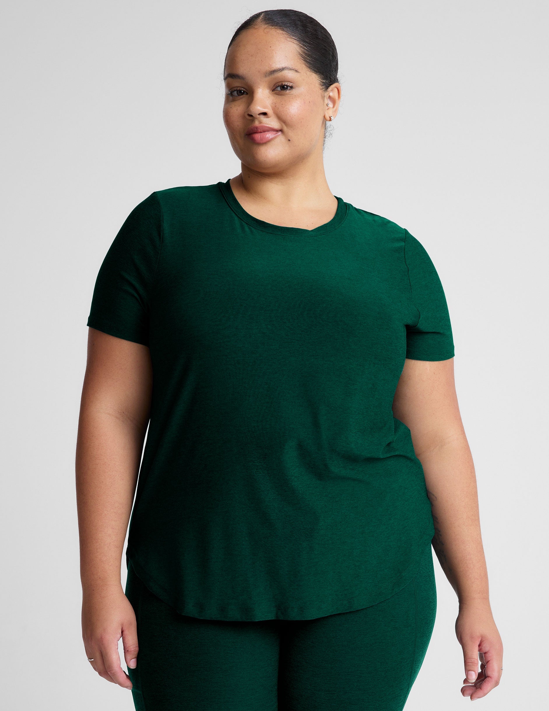 Ultra-Soft Featherweight Loose Fit Tee: Everyday Comfort & Style Essential