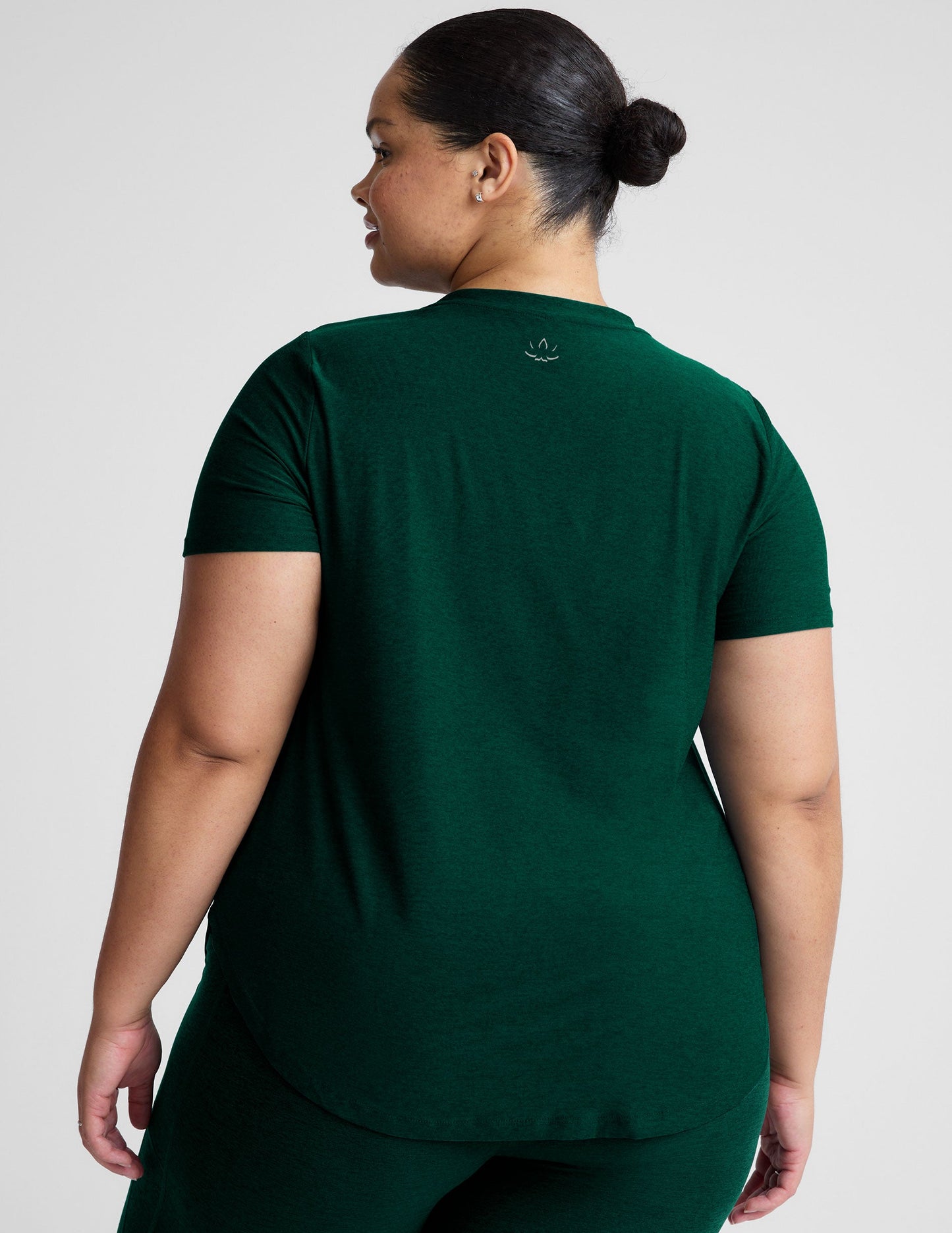 Ultra-Soft Featherweight Loose Fit Tee: Everyday Comfort & Style Essential