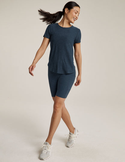 Beyond Yoga Featherweight Spacedye Relaxed Fit Tee with Curved Hem