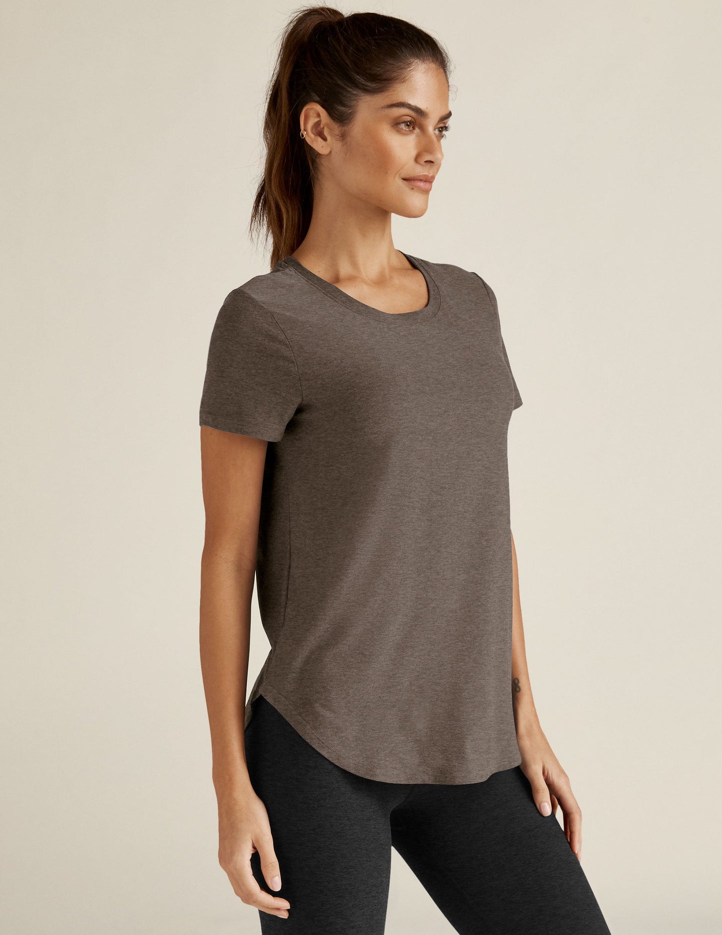 Featherweight Soft Umber Heather Relaxed-Fit Scoop Neck Short Sleeve Tee