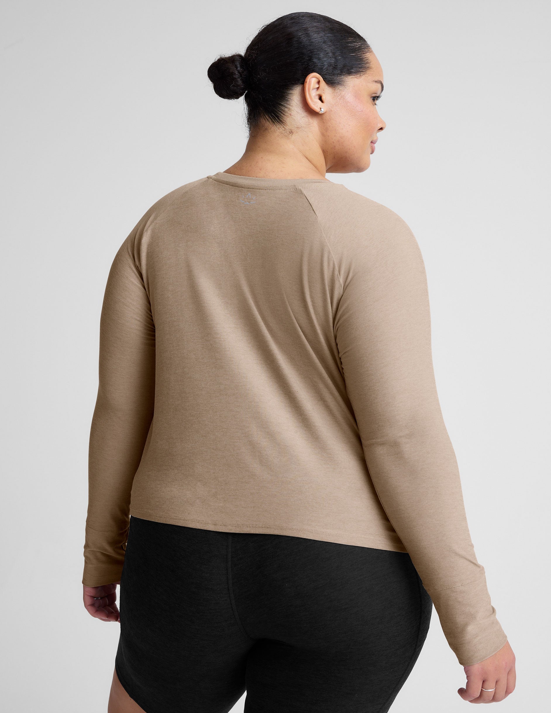 Buttery Soft Featherweight Daydreamer Pullover: Lightweight, Long Sleeve, High-Hip Comfort