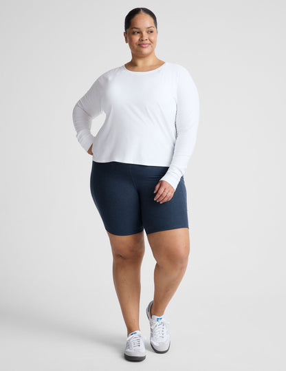Ultra-Soft Featherweight Daydreamer Pullover: Comfortable Crew Neck Long Sleeve Top
