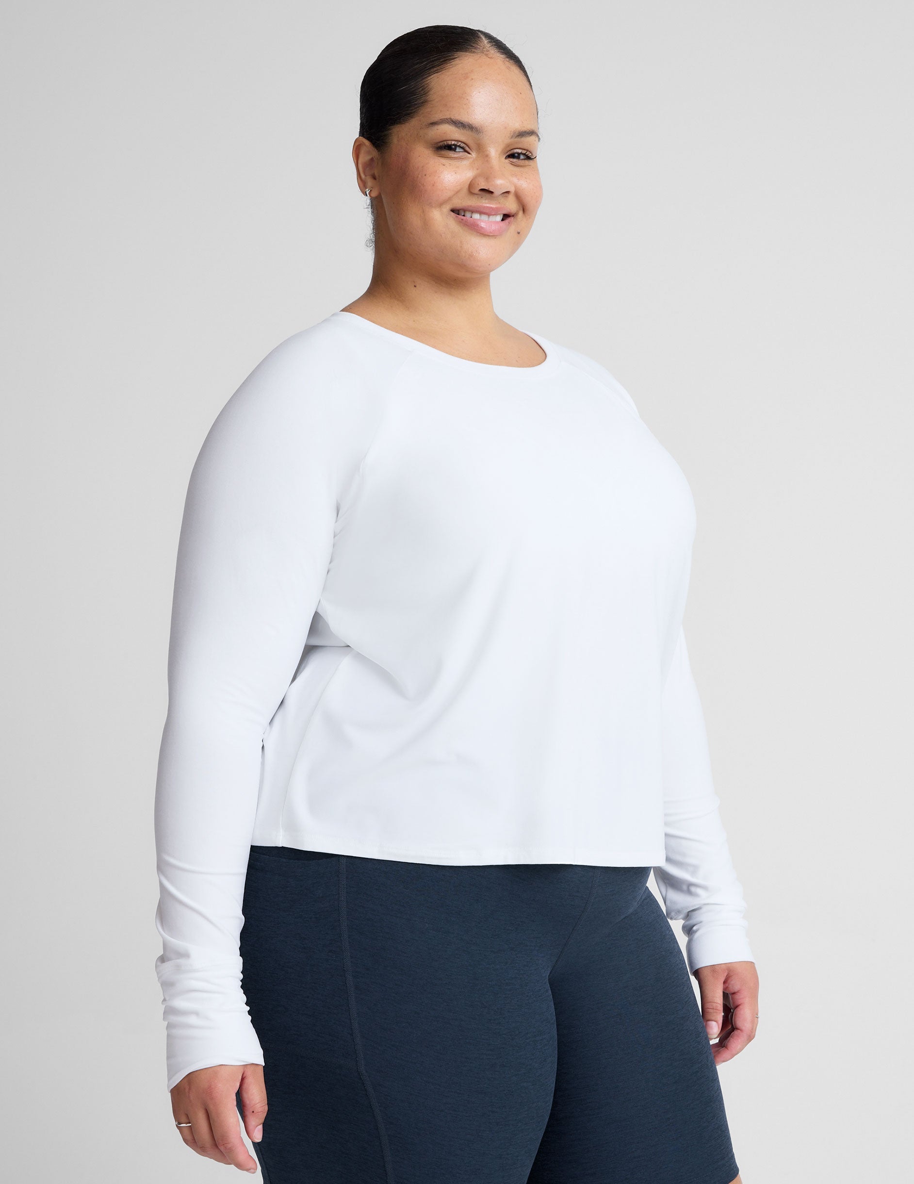 Ultra-Soft Featherweight Daydreamer Pullover: Comfortable Crew Neck Long Sleeve Top