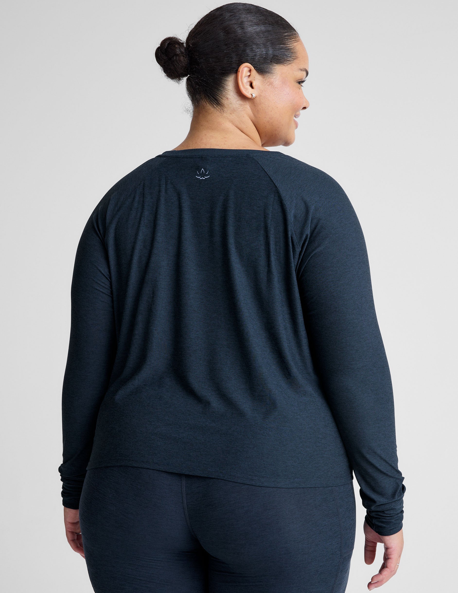 Featherweight Daydreamer Pullover: Soft, Lightweight Long Sleeve Crew Neck Top