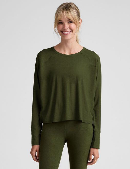 Featherweight Soft Daydreamer Pullover: Relaxed Fit Long Sleeve Crew Neck Top