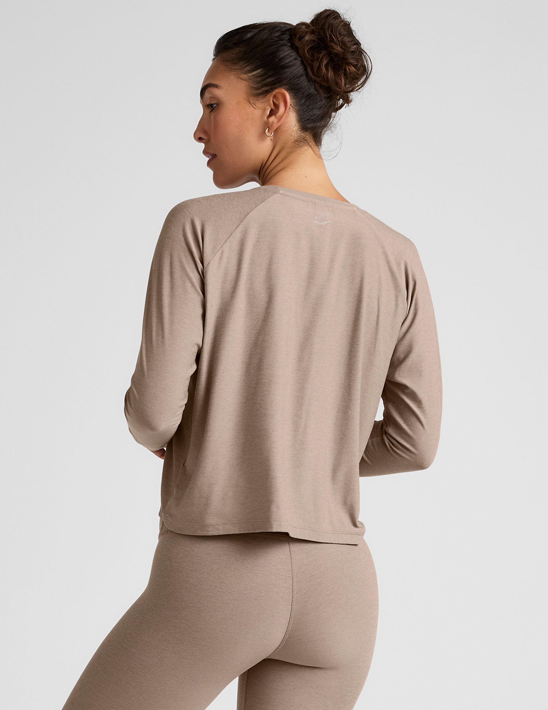 Buttery Soft Featherweight Daydreamer Pullover: Lightweight, Long Sleeve, High-Hip Comfort