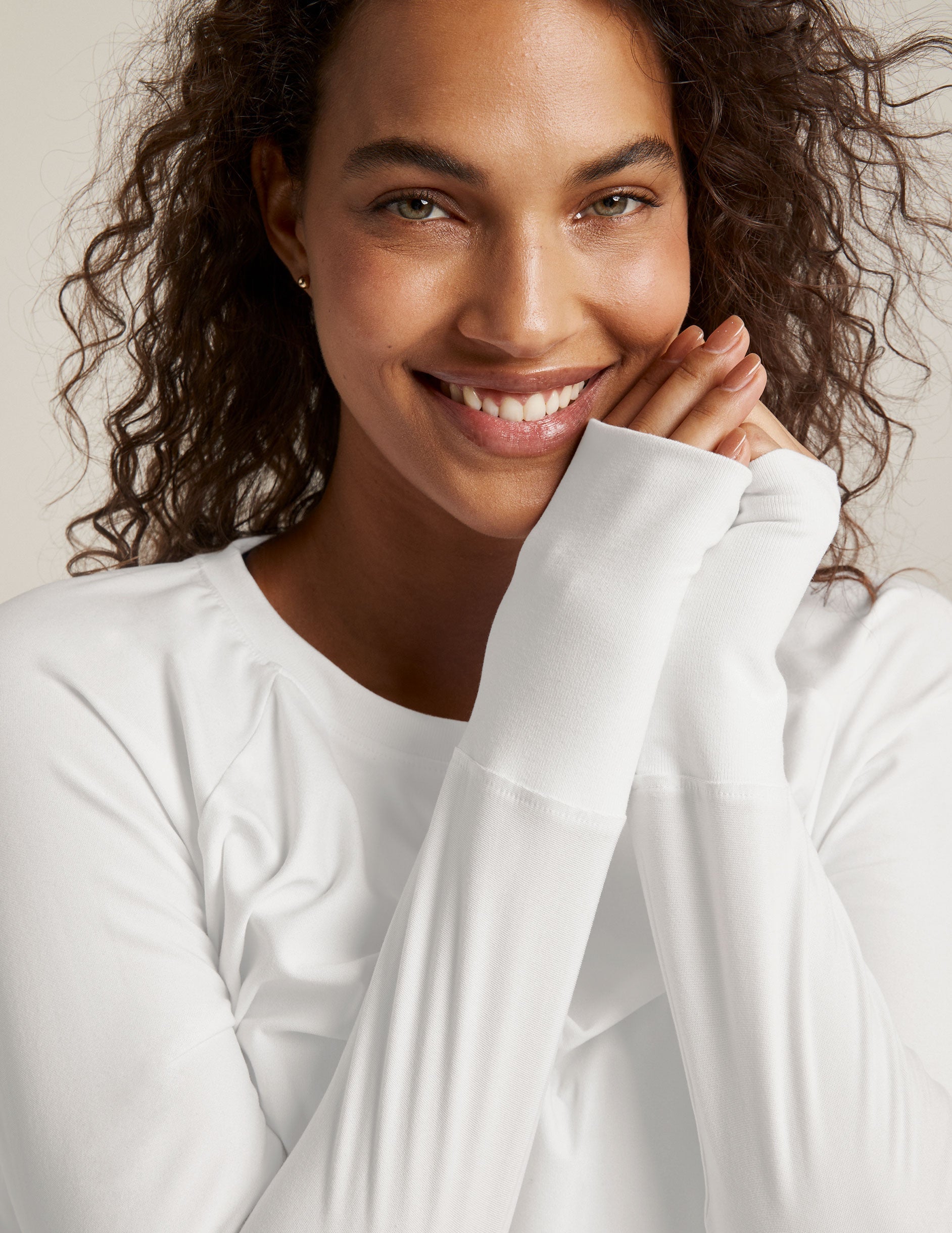 Ultra-Soft Featherweight Daydreamer Pullover: Comfortable Crew Neck Long Sleeve Top