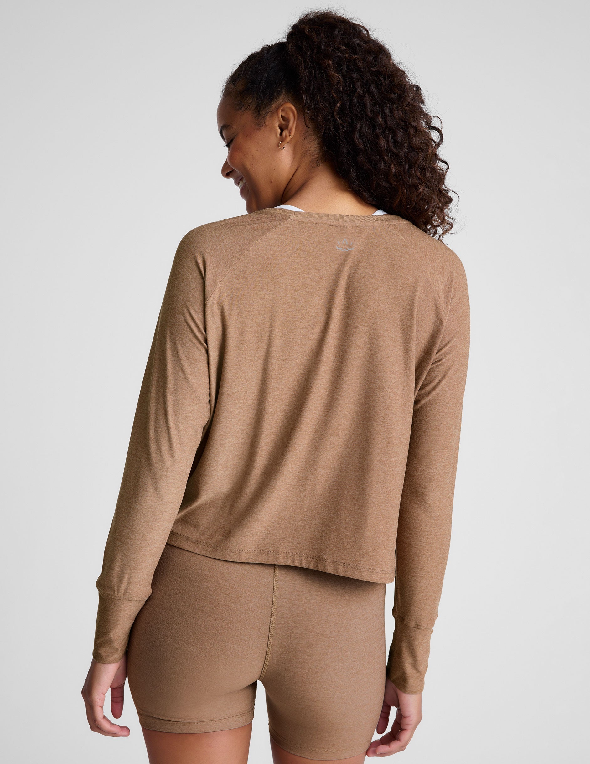 Buttery Soft Featherweight Daydreamer Pullover Long Sleeve Top with Raglan Shoulders