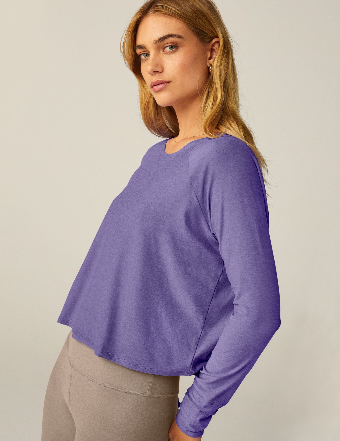 Ultra-Soft Featherweight Daydreamer Pullover: Comfortable Crew Neck Long Sleeve Top