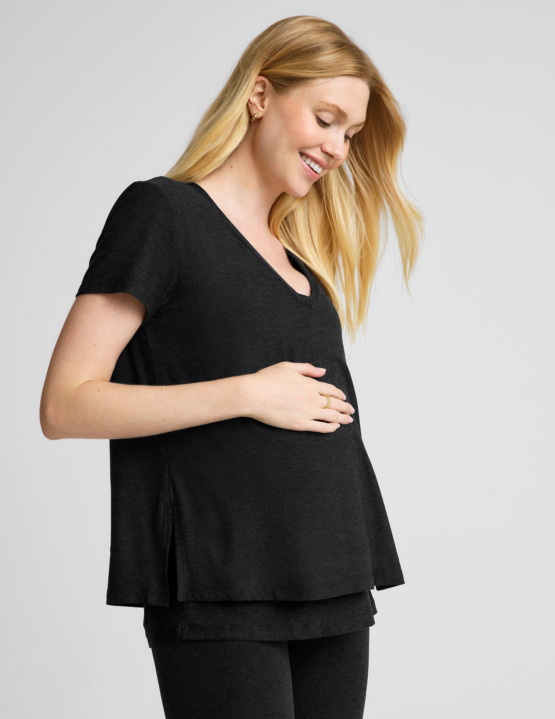Ultra-Soft Featherweight V-Neck Maternity Nursing Tee for Cozy Coverage